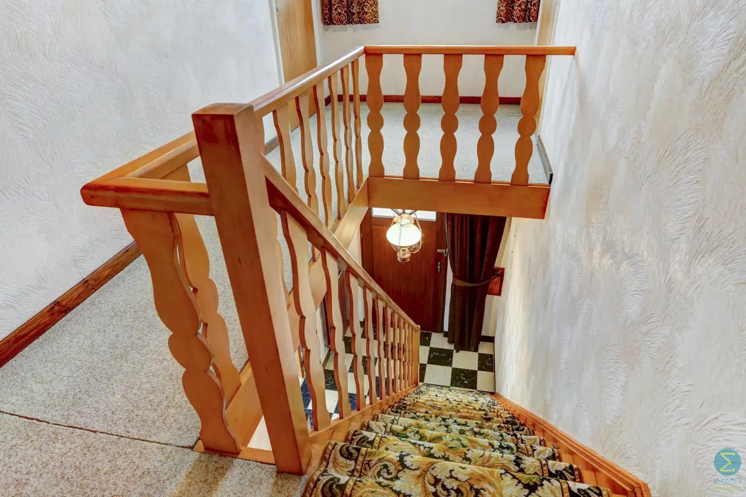 Te renoveren woning met potentieel, 4 ruime slpks op 898m² foto 14