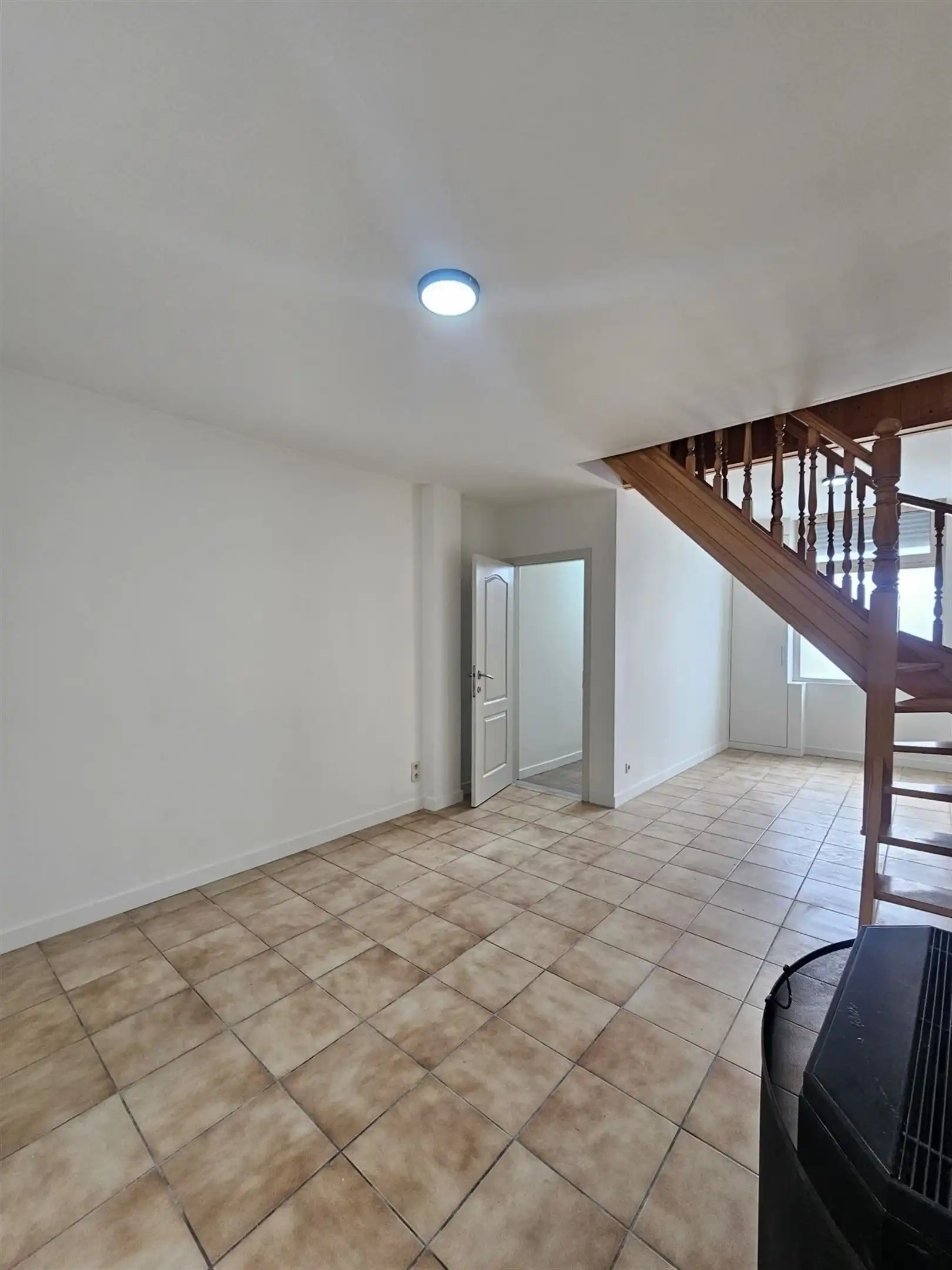 Instapklare rijwoning met 3 slpks en tuin. foto 3