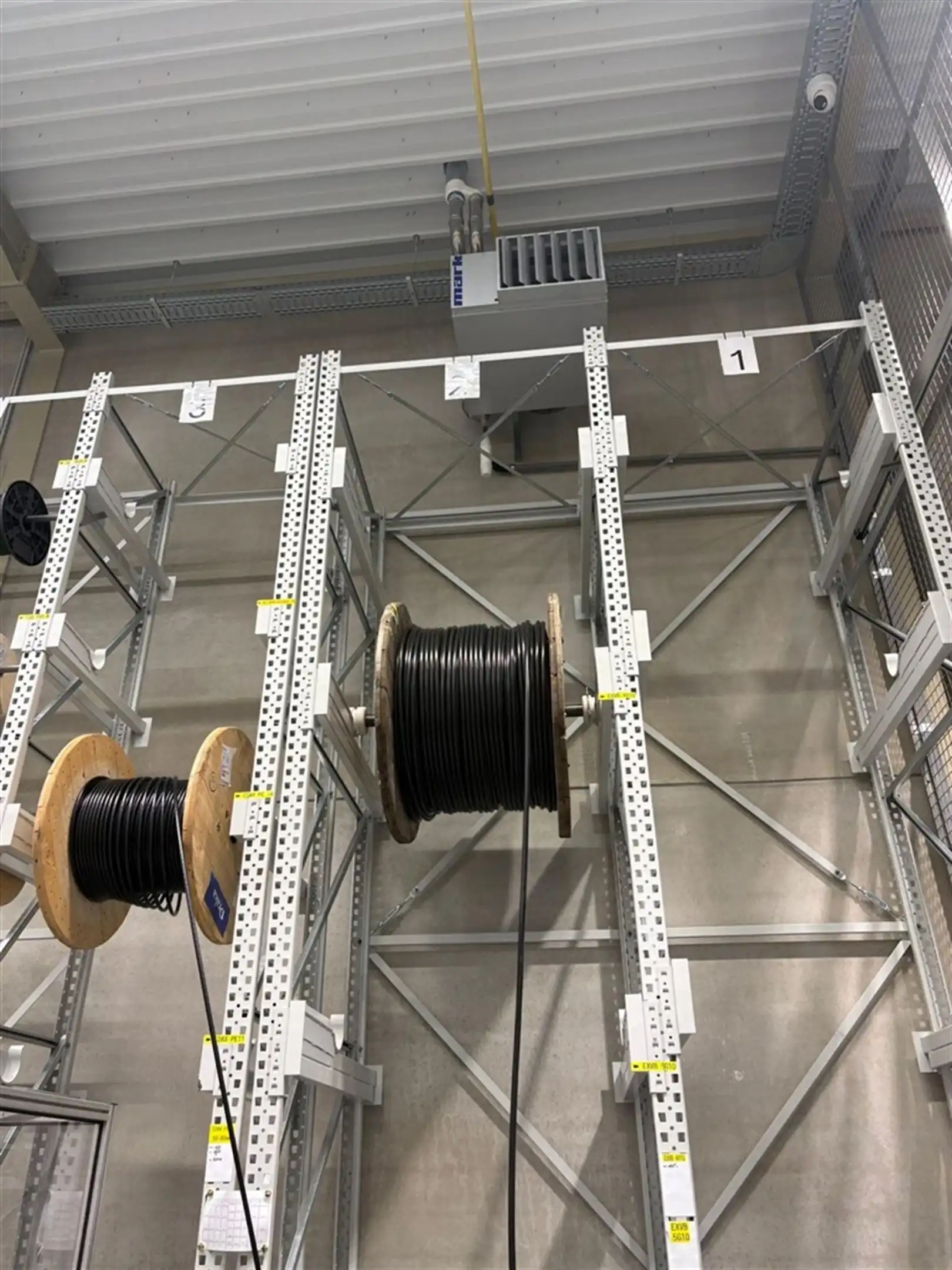 Te Huur KMO unit op bedrijvenpark Steenoven te Malle foto 4