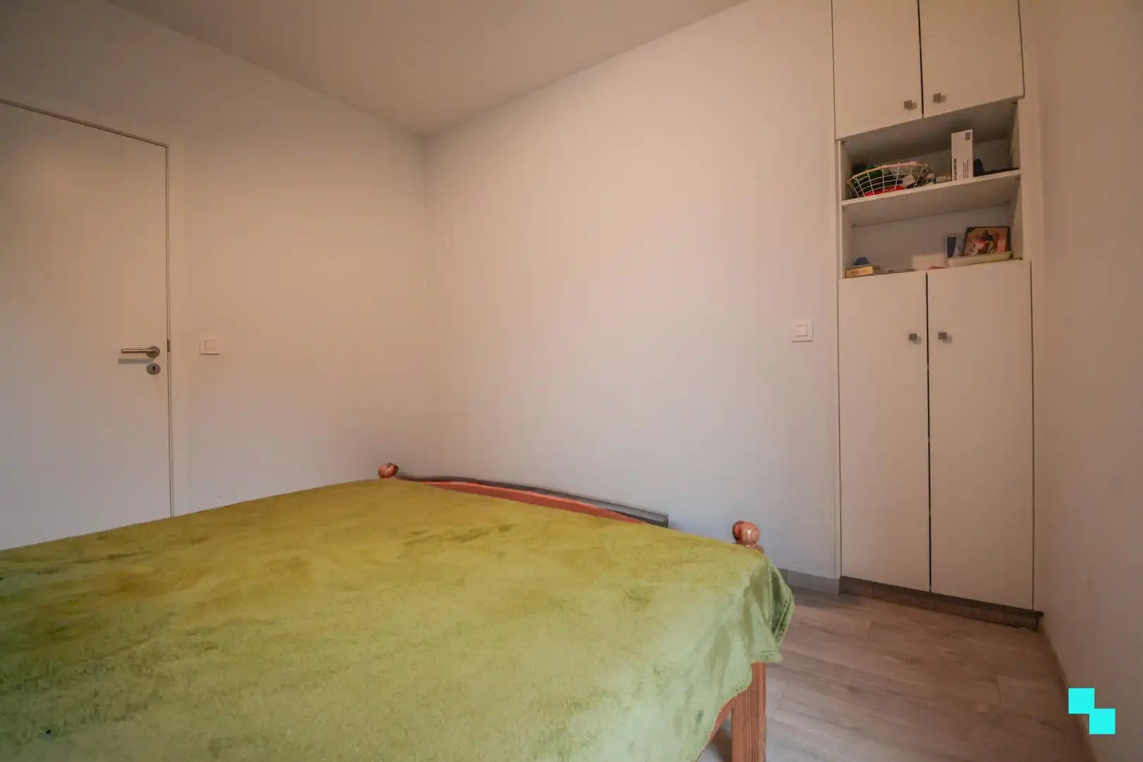 Recent, gelijkvloers appartement met garage te Westrozebeke foto 16