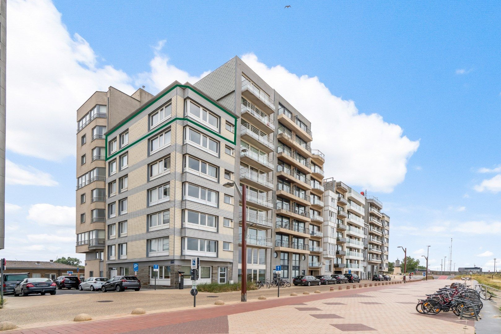 Penthouse te koop 8301 Heist