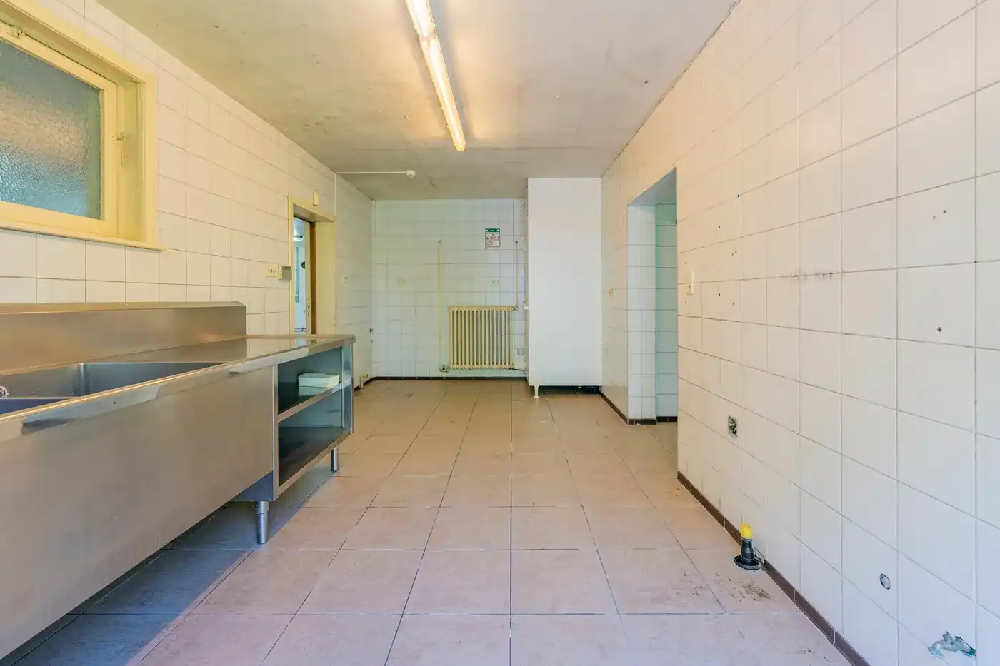 Horeca handelspand met woonst – voormalige “Bruegel” in Damme foto 10