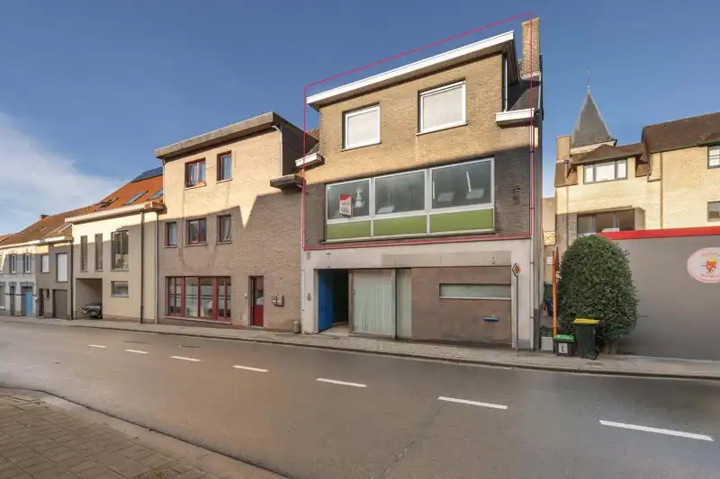 ✨ Instapklaar en vernieuwd appartement met 3 slaapkamers en 2 terrassen in het hart van Wakken! foto 15