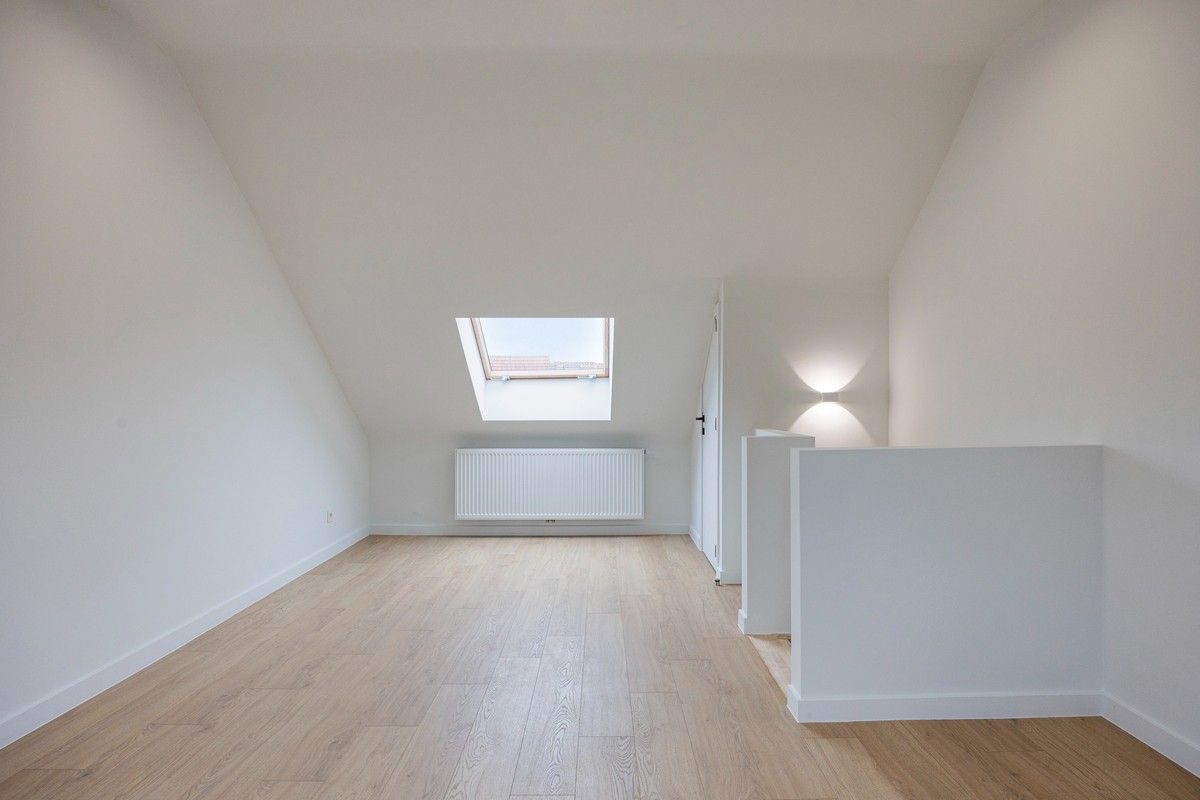 Gerenoveerde gezinswoning met ruim, hartje Ledeberg foto 23