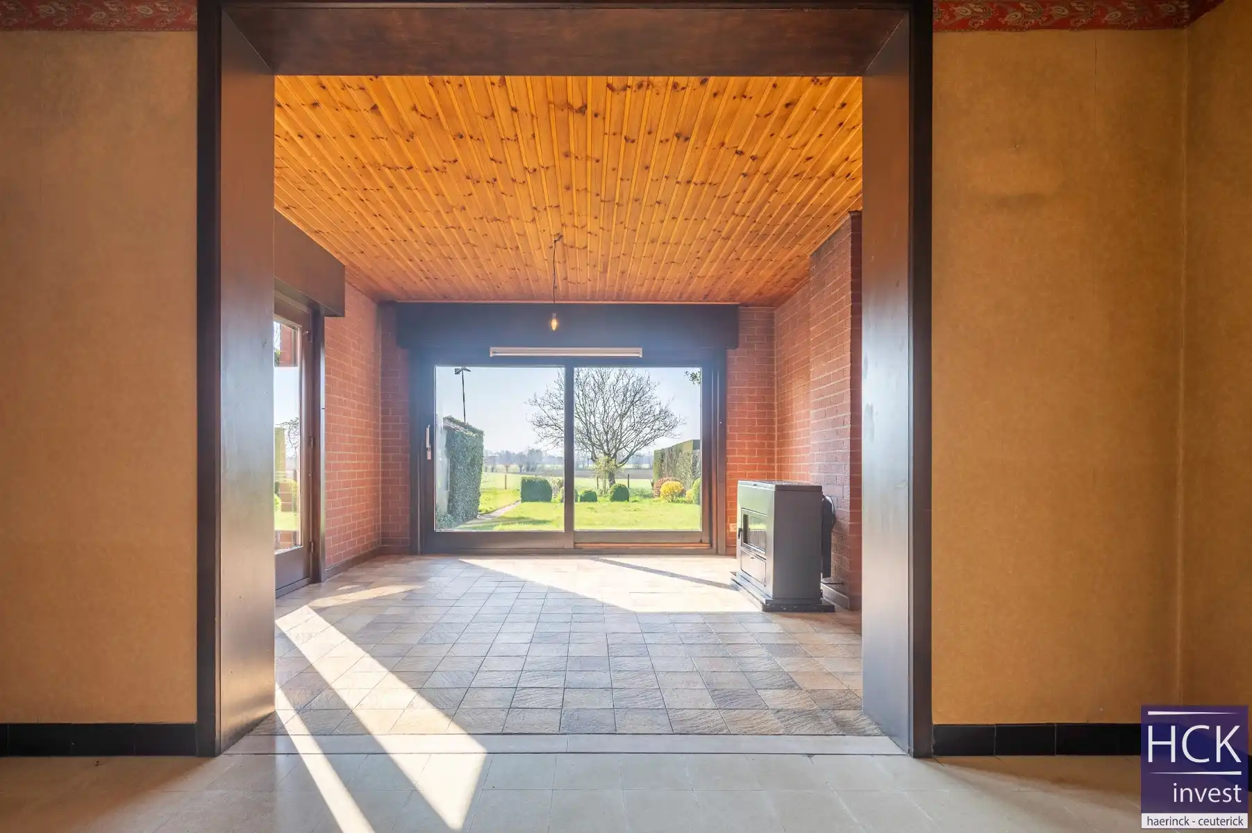 WAREGEM -  Knappe alleenstaande woning op 750m², met prachtig vergezicht !! foto 8