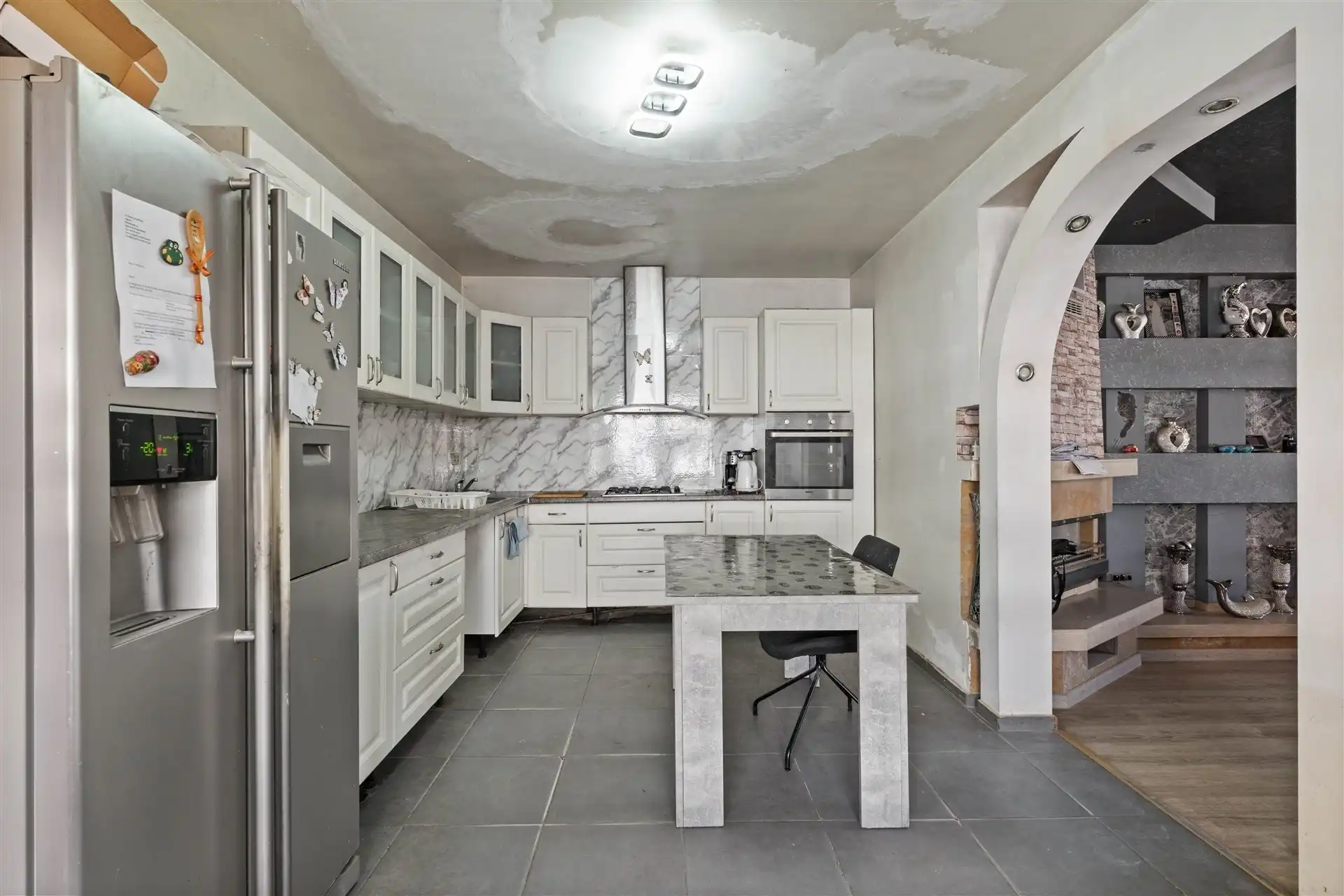 Halfopen bebouwing met magazijn (225m²) foto 7