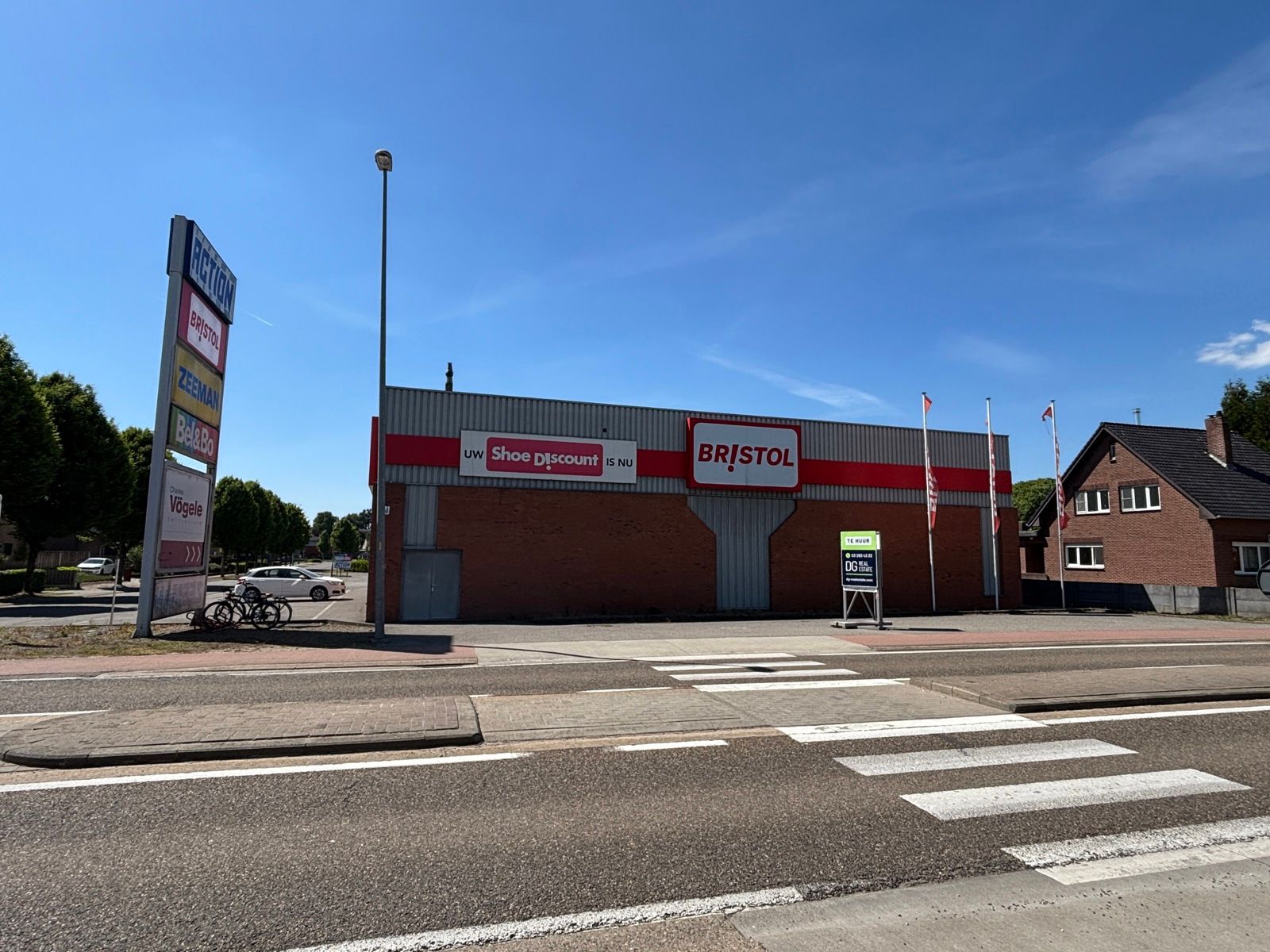 Commercieel pand te huur in Oudsbergen (ex-Bristol) foto 16