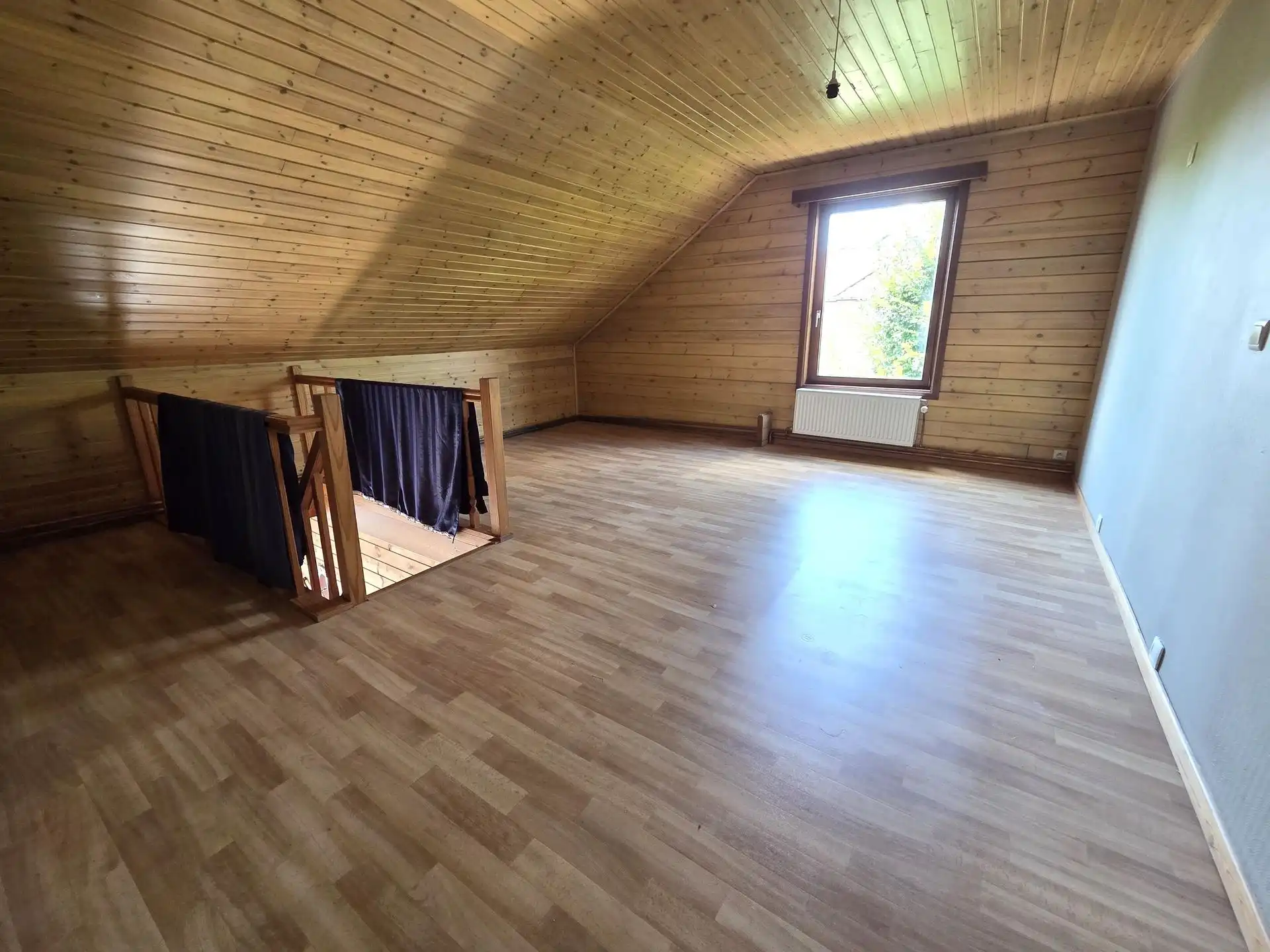 Instapklare woning, 5 slpk met groot bijgebouw van 112m² foto 10