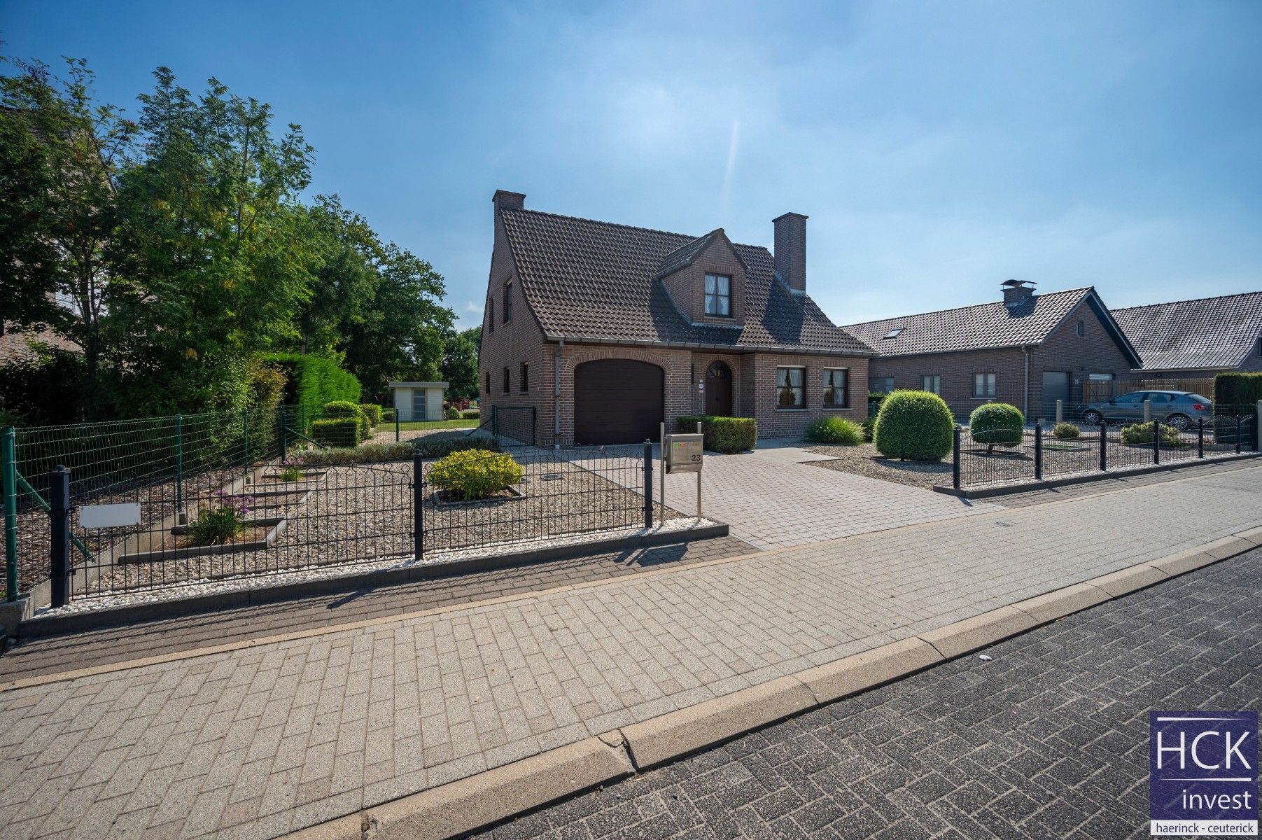KRUISHOUTEM - Mooi gelegen alleenstaande woning, kraaknet onderhouden! foto 2