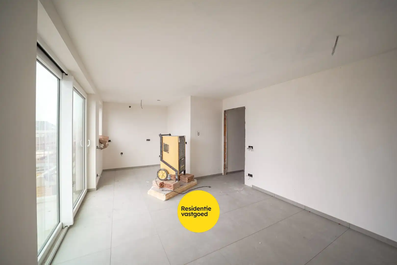 Nieuwbouw 2-slaapkamer appartement op het 2de verdiep met zonnig terras foto 5