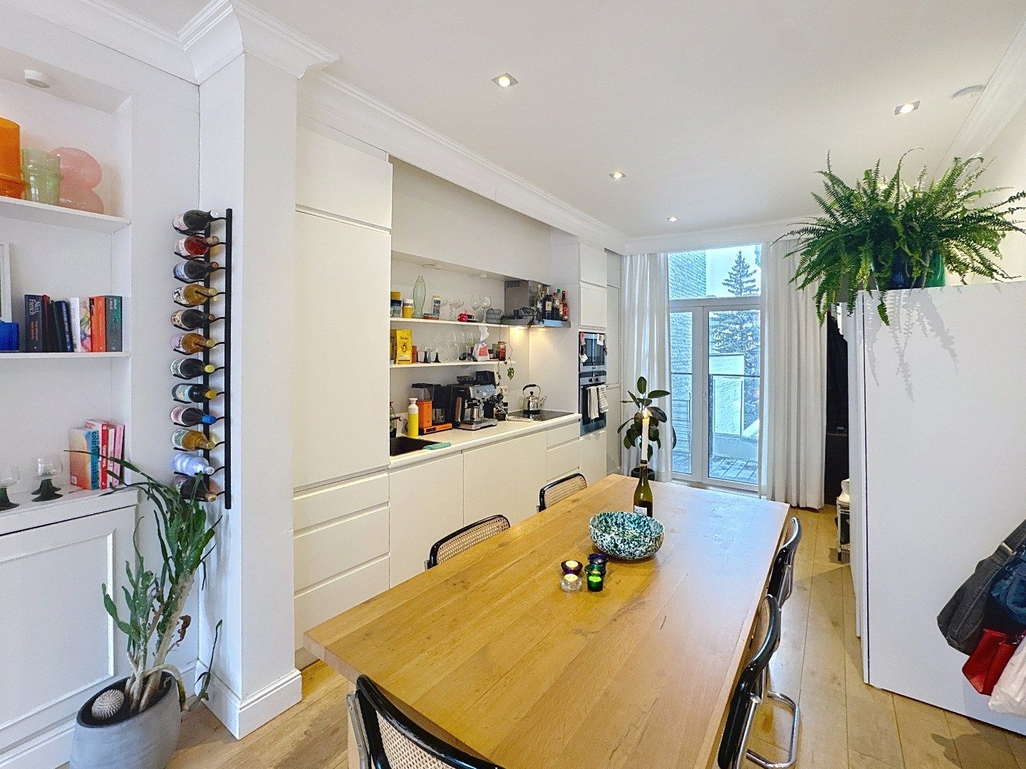 Historische charme ontmoet modern comfort: Uniek 1-slaapkamerappartement in hartje Leuven foto 6