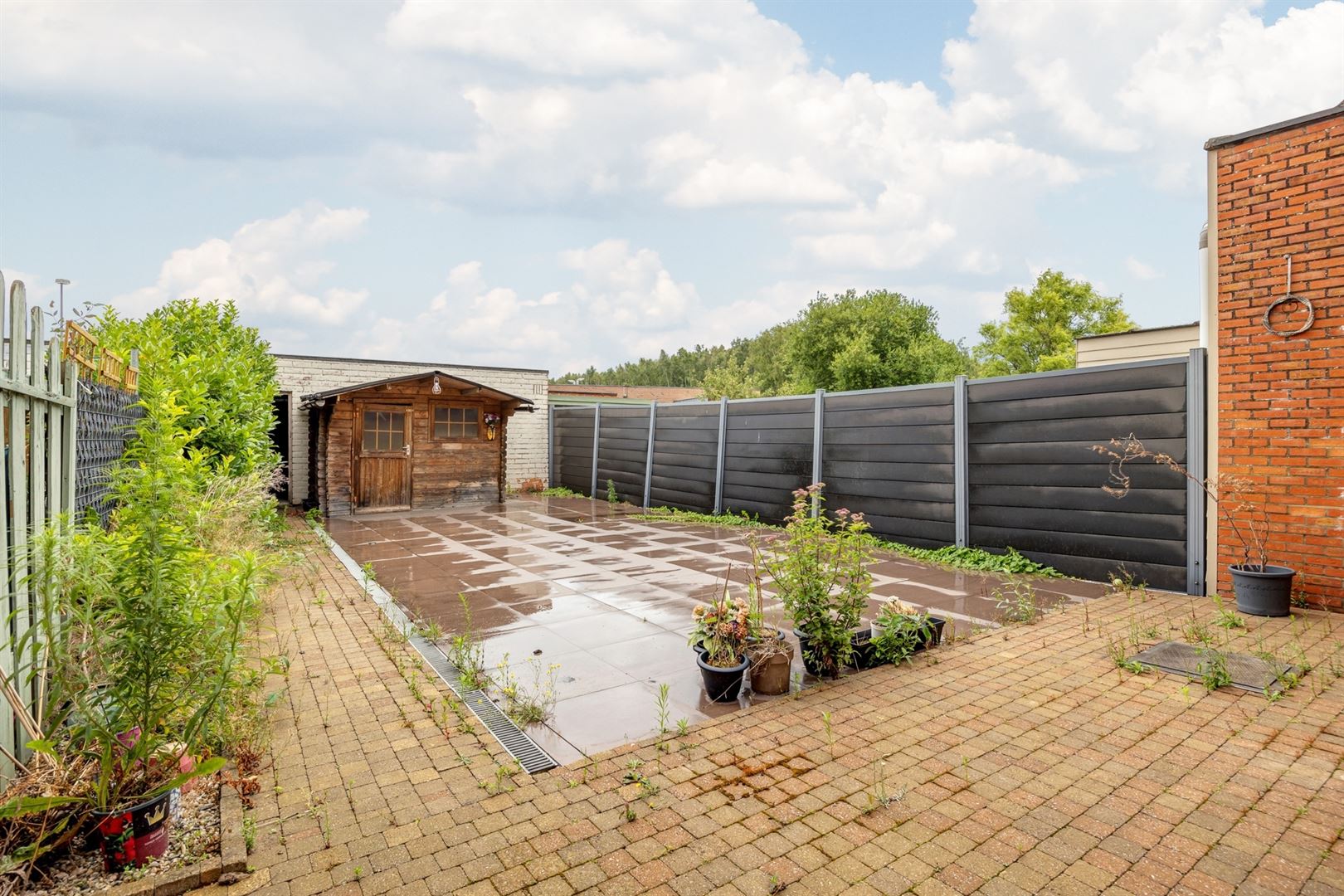 Gelijkvloers appartement met tuin en garage foto 11