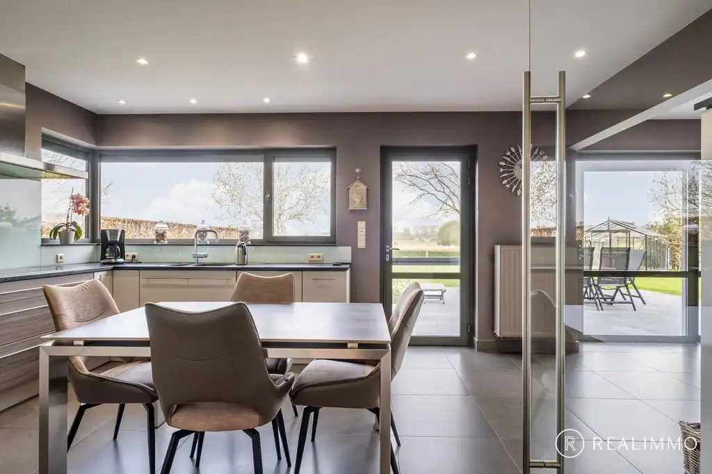 Uitzonderlijke villa met EPC B op landelijke ligging te Pottes, met 1001 mogelijkheden! foto 6