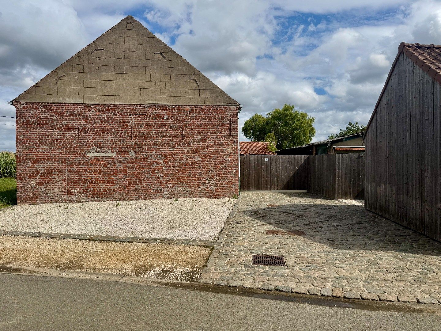 Woning 3 slpk + bureau met mooie tuin en garage foto 25