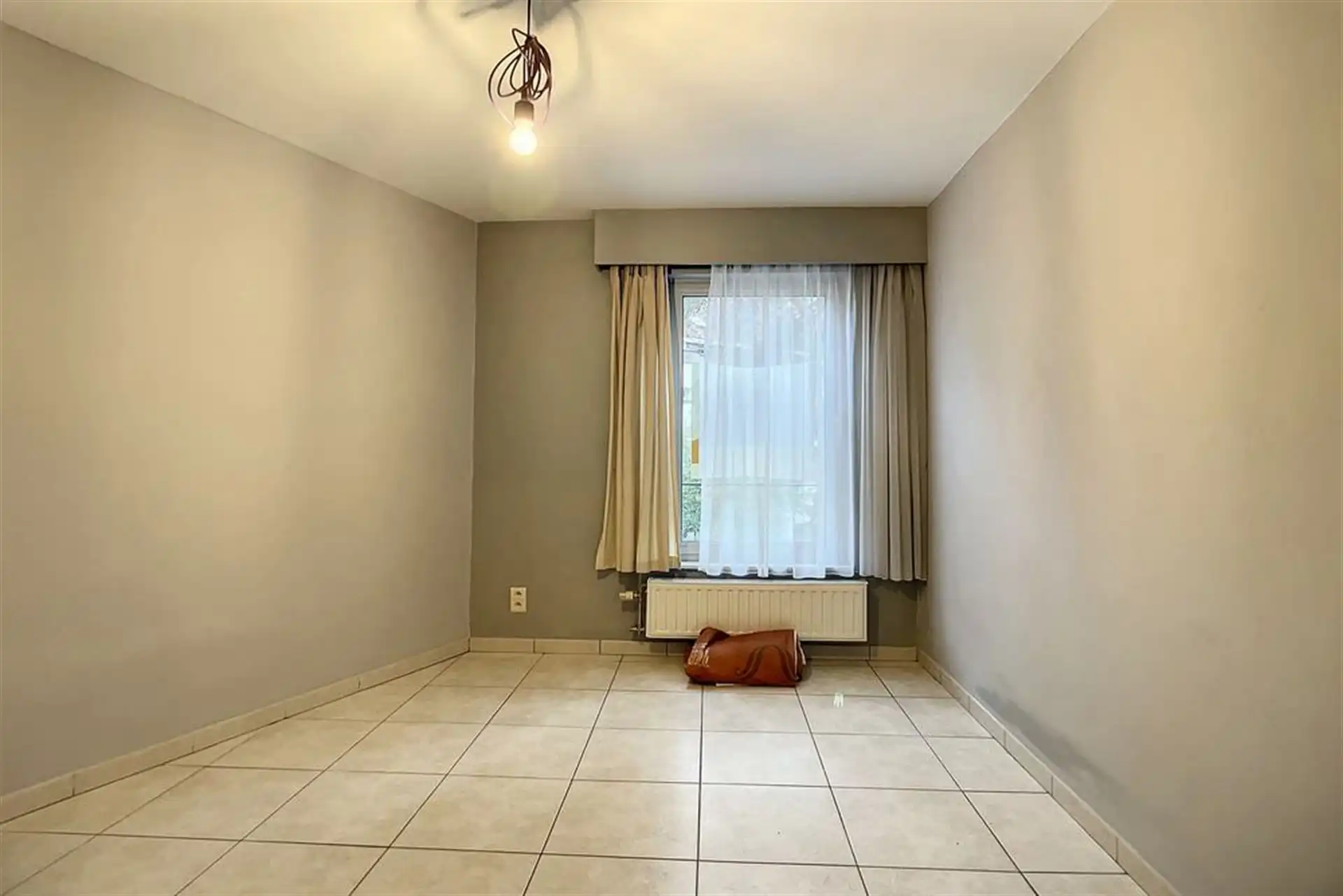 Mooi 2 slaapkamer appartement met groot terras 24m² foto 12