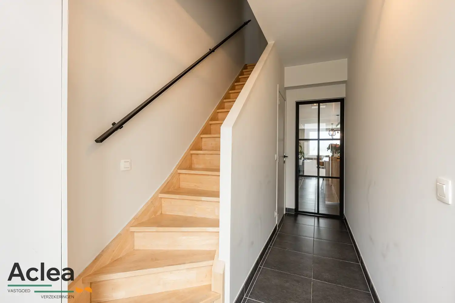 Sfeervolle energiezuinige HOB met diepe tuin foto 2