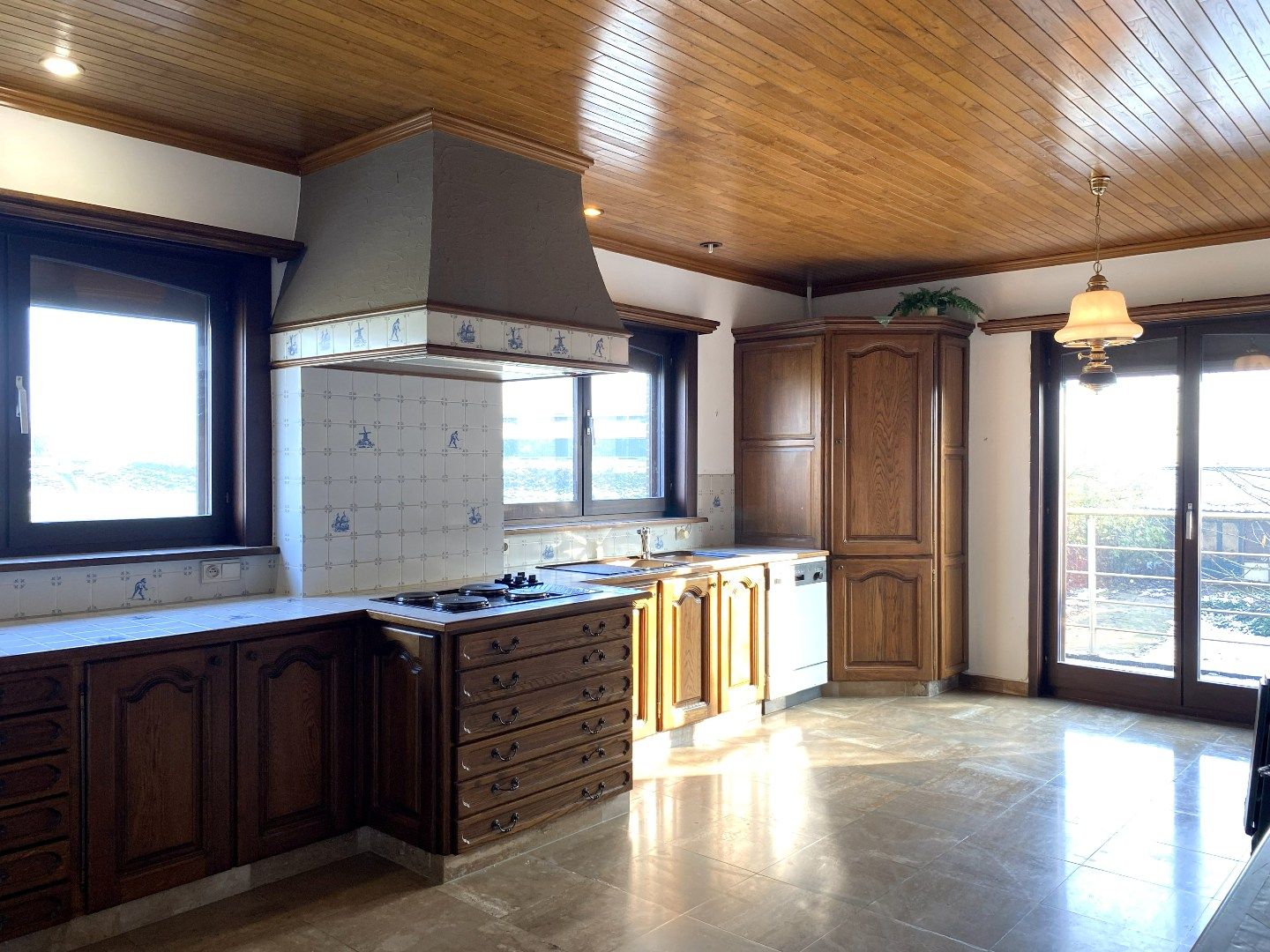 WONING MET PRACHTIG LANDELIJKE VERZICHTEN!!!! foto 4