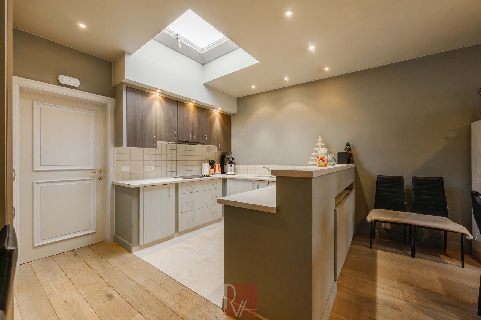 Ruime instapklare woning te koop in Aarsele (Tielt) foto 9