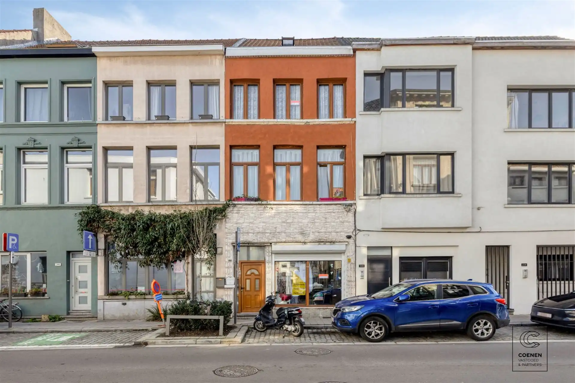 Handelswoning, momenteel ingericht als handelsruimte en 2 app. op goede ligging te Antwerpen! foto 25
