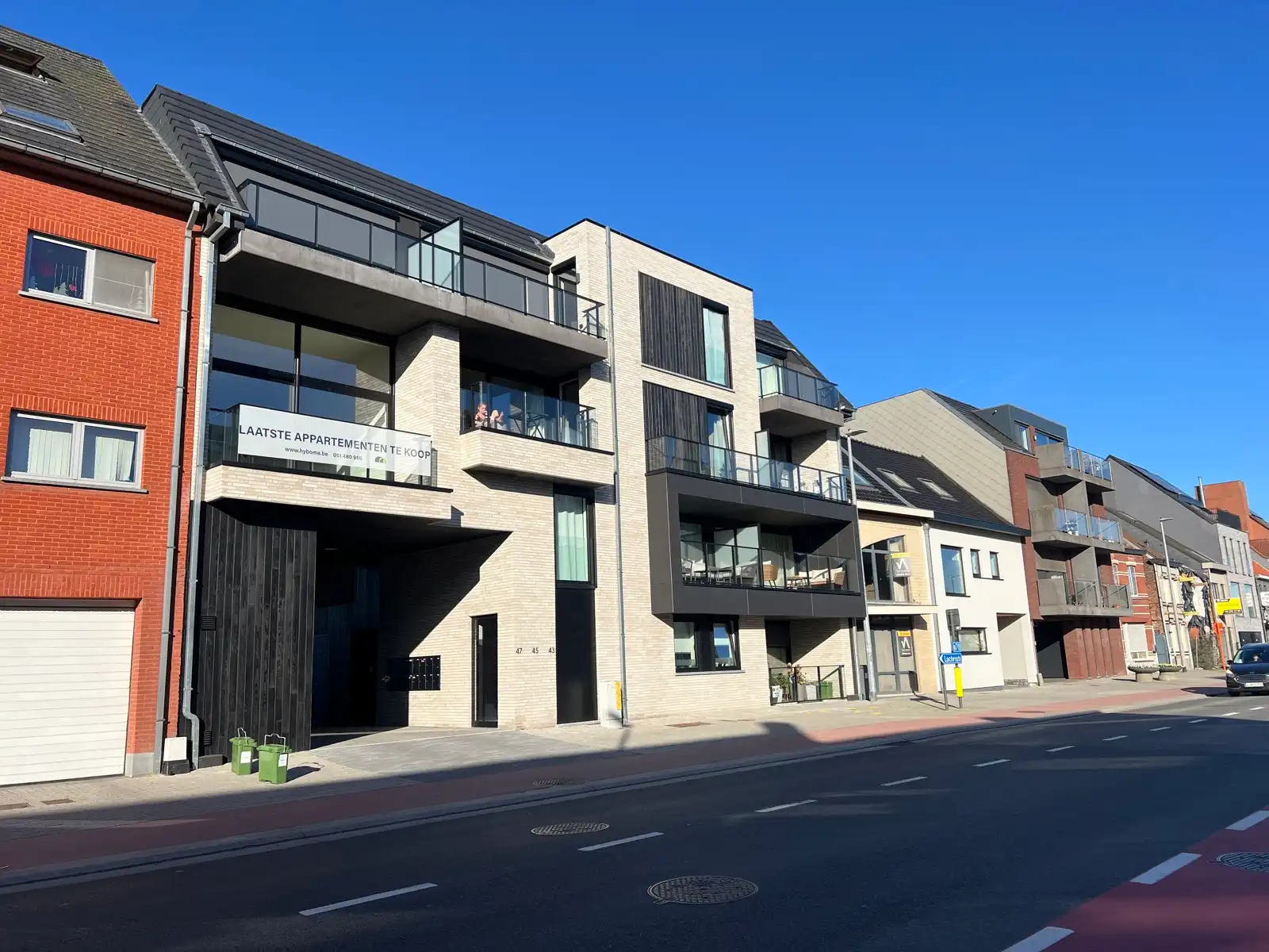 Nieuw appartement 2 slaapkamers foto {{pictureIndex}}