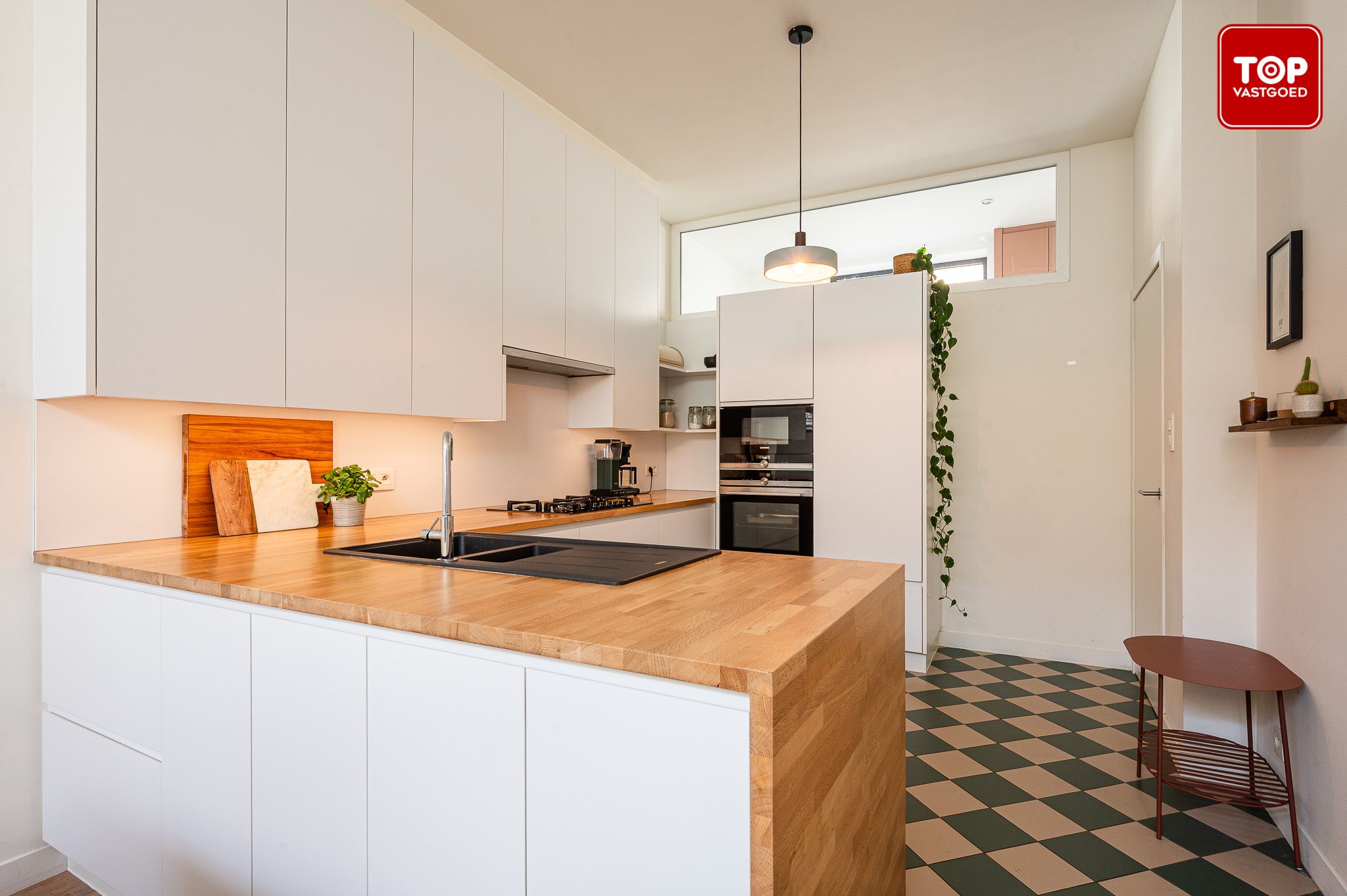 Instapklare en lichtrijke woning met zonnige tuin nabij het centrum van Gent. foto 4