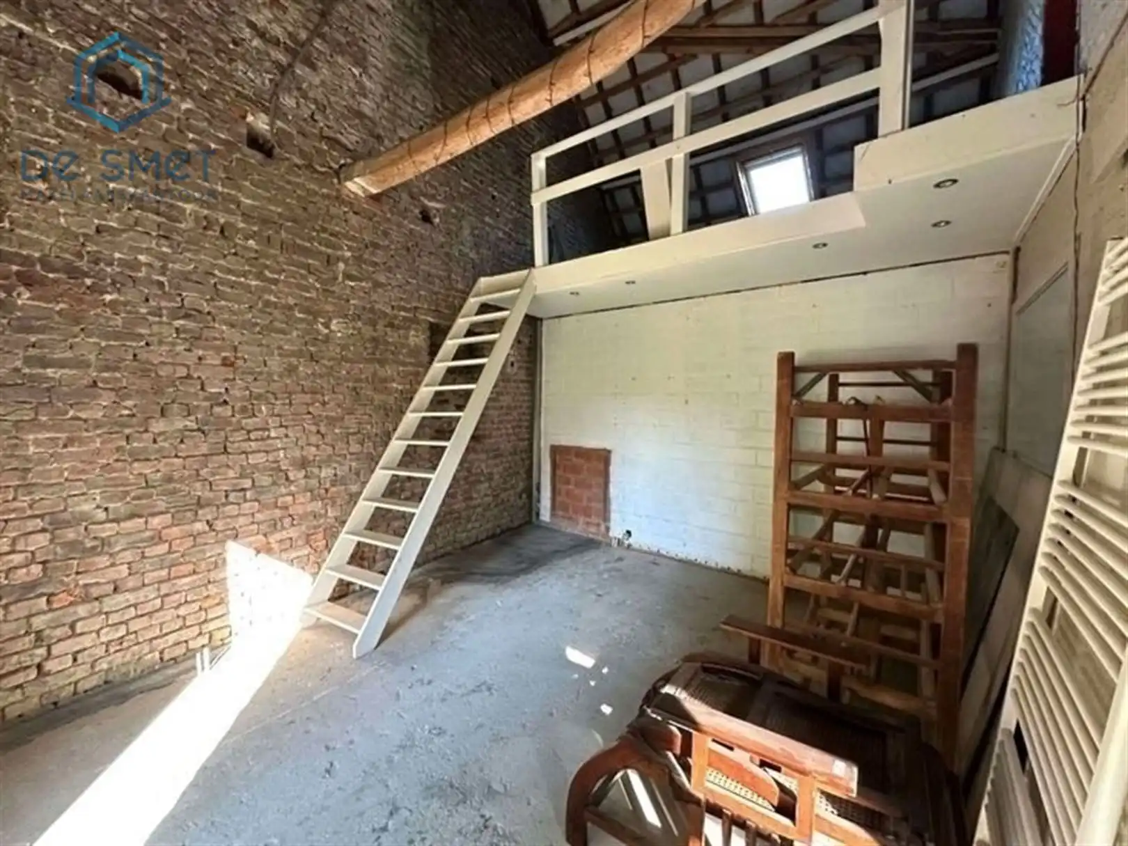 Charmante te renoveren fermette in een rustige, doodlopende straat te Flobecq foto 16