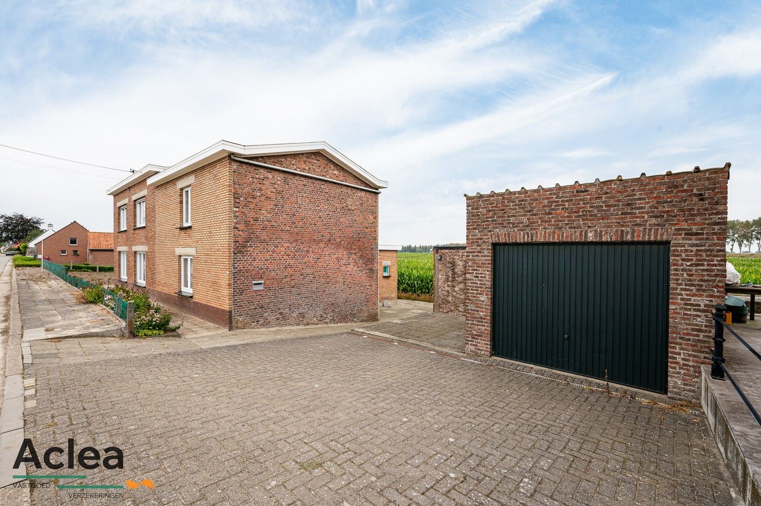 Alleenstaande woning met prachtige zichten foto 26