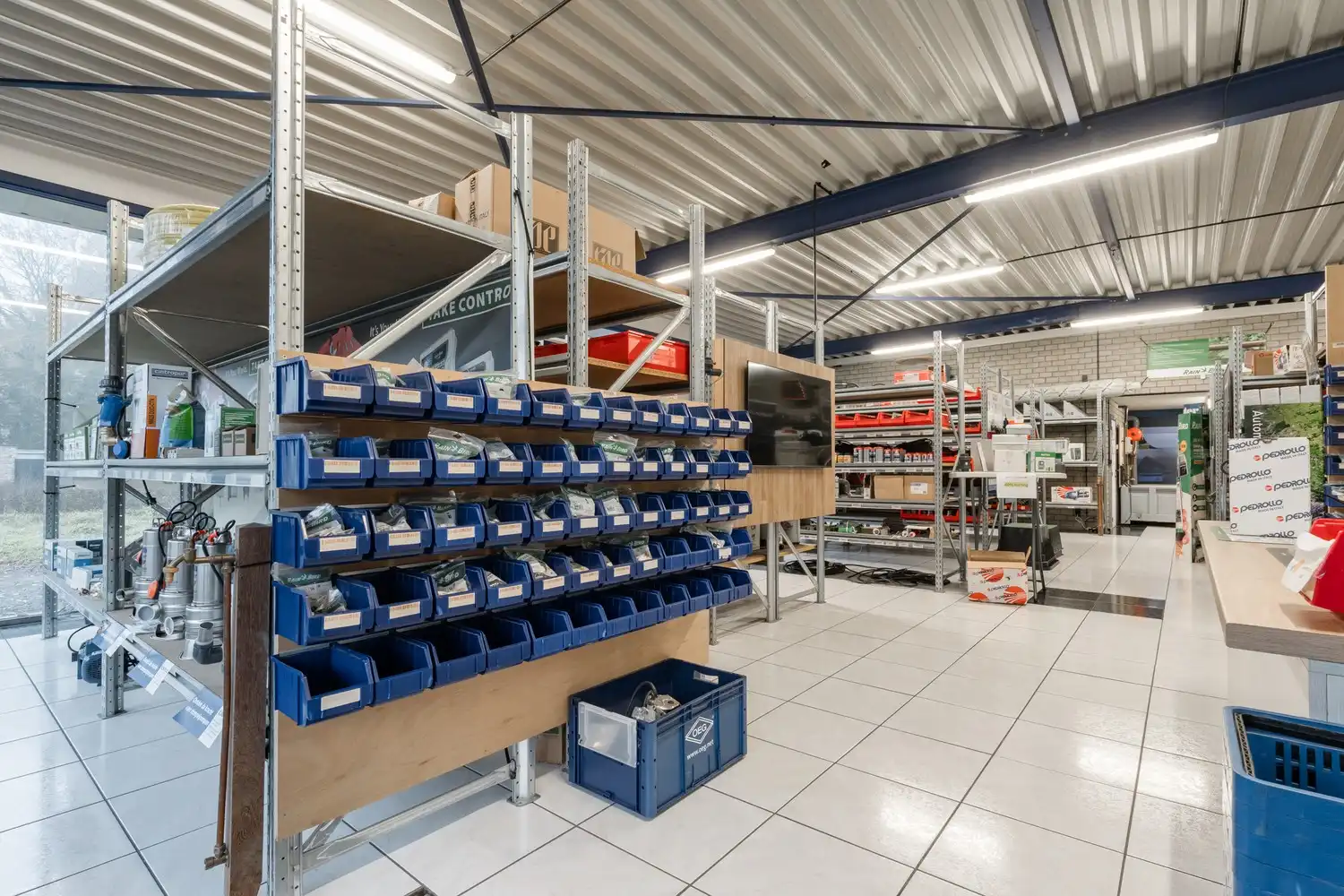 Handelspand met magazijn op zichtlocatie – Kamperbaan 114, Hechtel foto 4