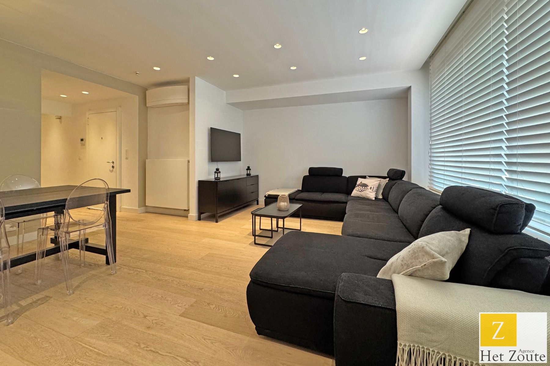 Gemeubeld gelijkvloers appartement - Zeedijk vlakbij foto 2