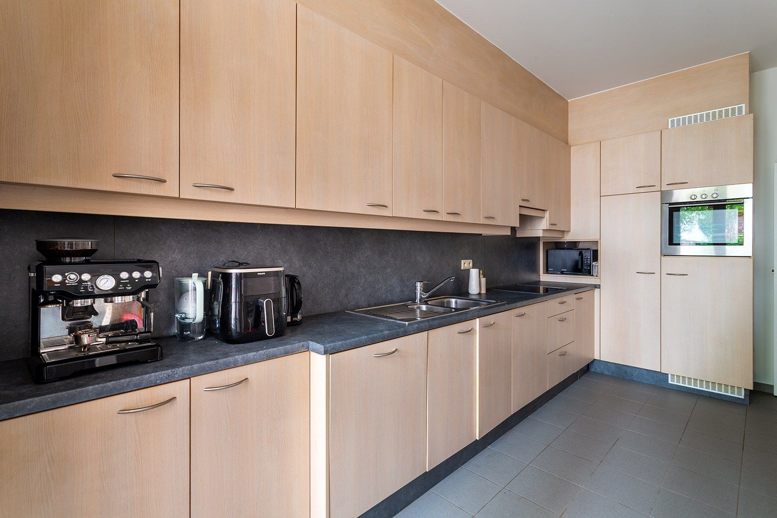 Charme appartement met tuin foto 16