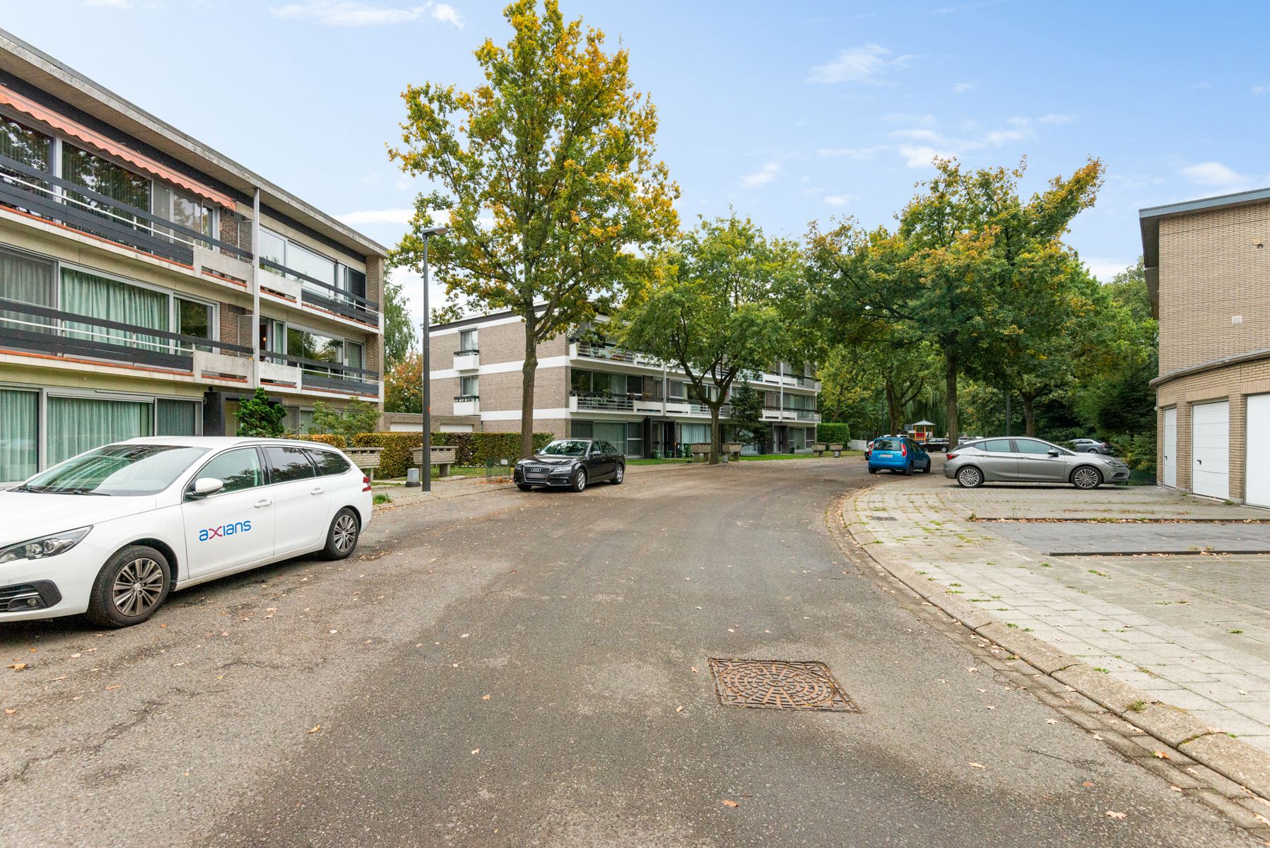 Rust, ruimte en karakter in Mortsel: groot app & garagebox foto 16