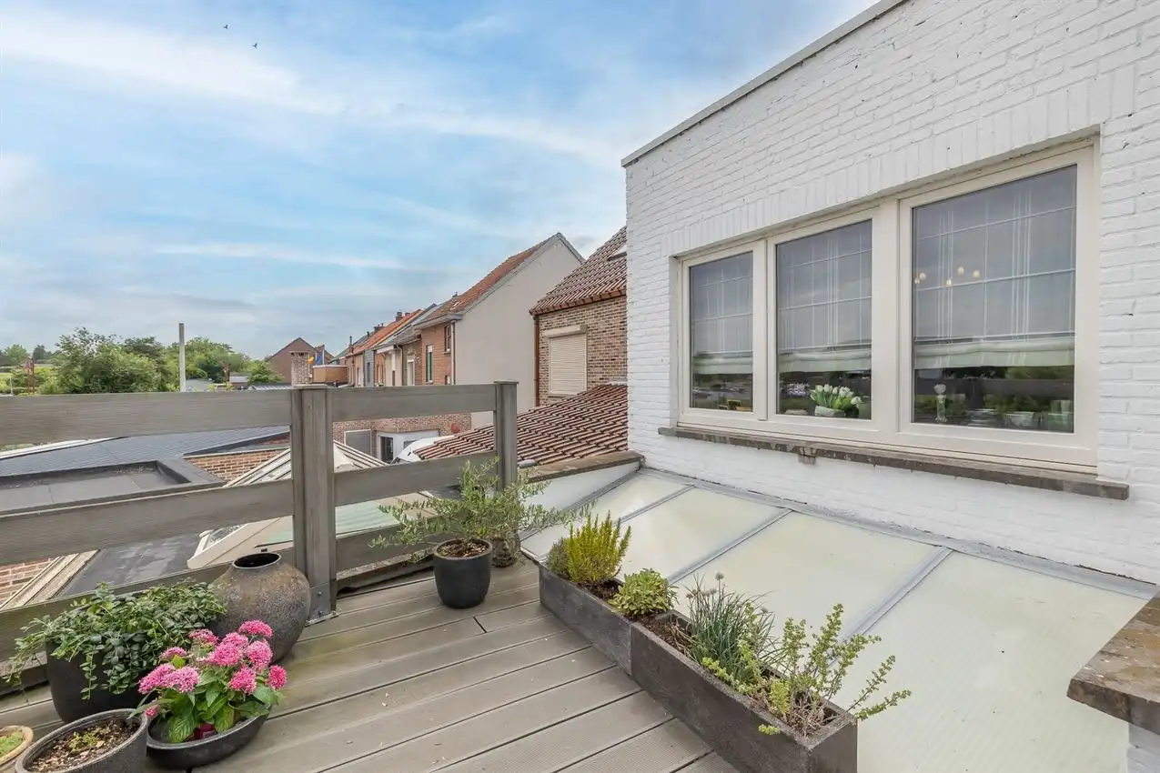 Ruim duplexappartement met zuid-oost terras foto 12