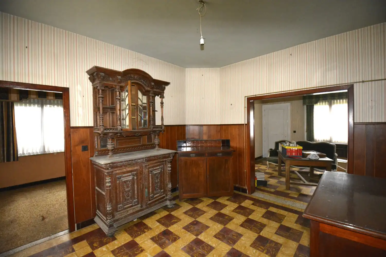 TE RENOVEREN WONING OMGEVEN DOOR AGRARISCH GEBIED! foto 12