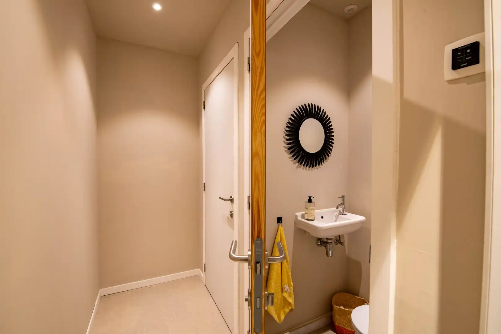 Broederminstraat 38/A - Veelzijdige en instapklare commerciële ruimte  foto 7