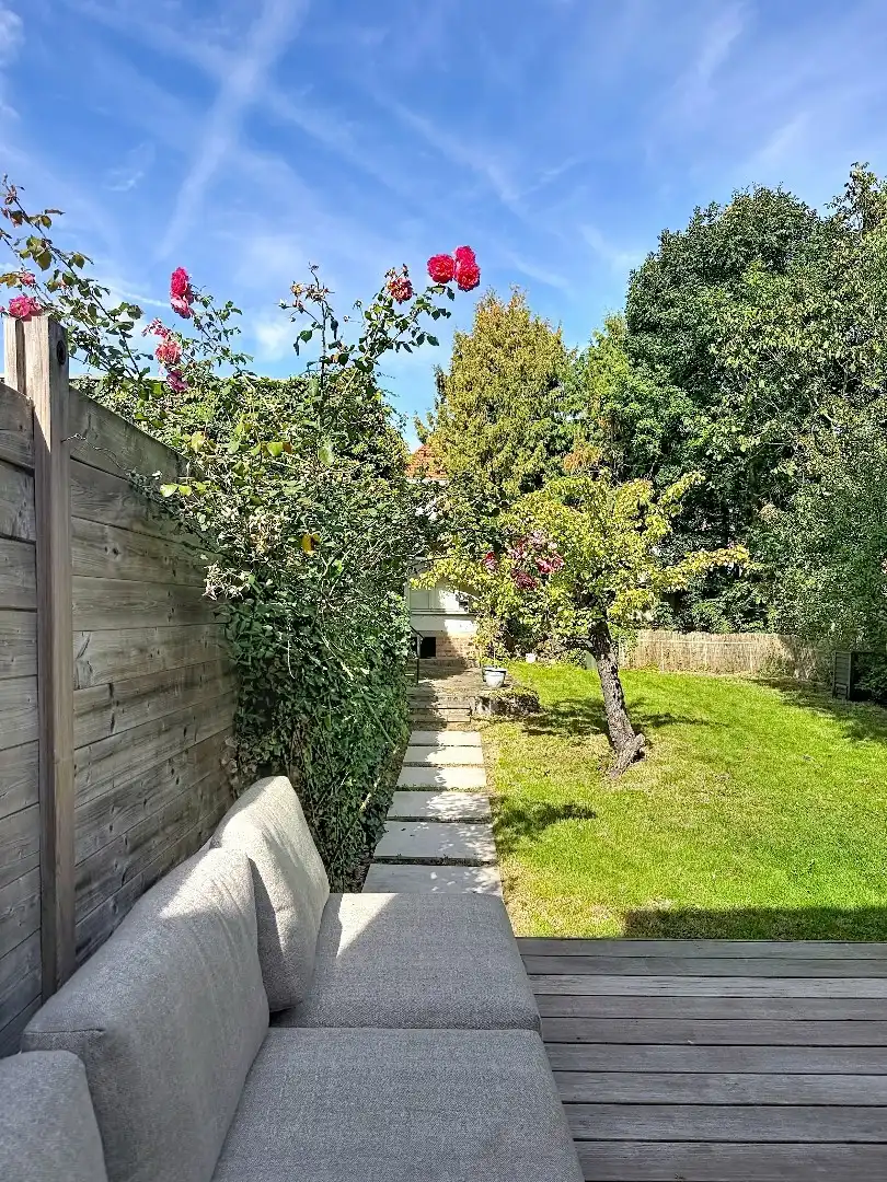 Twee appartementen, drie garages. één toplocatie ! foto 18