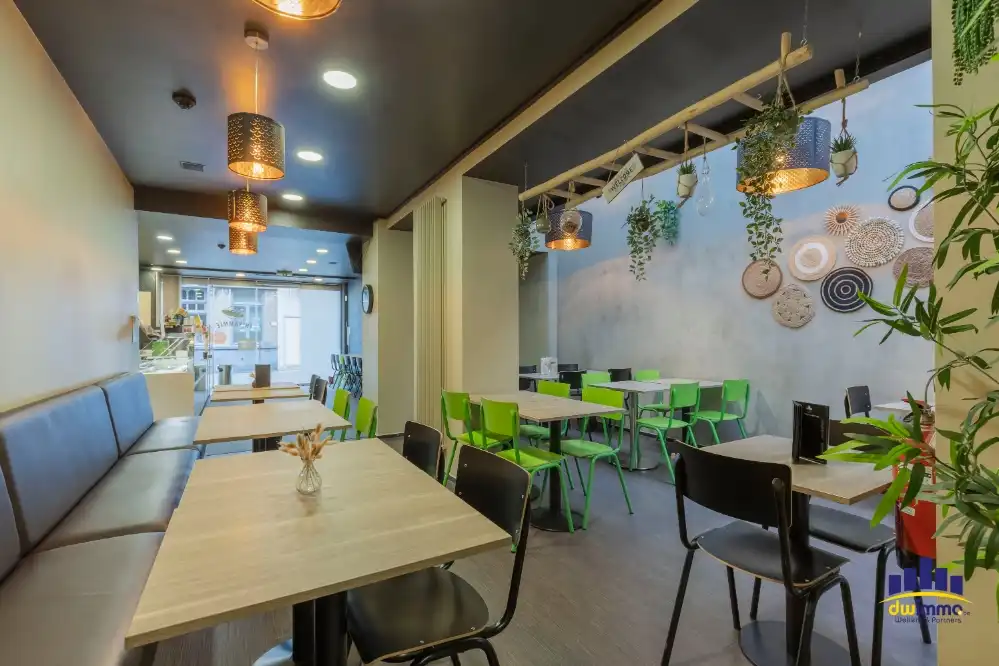 Ter overname: Instapklare broodjeszaak – N’Yammie (centrum Izegem) foto 8