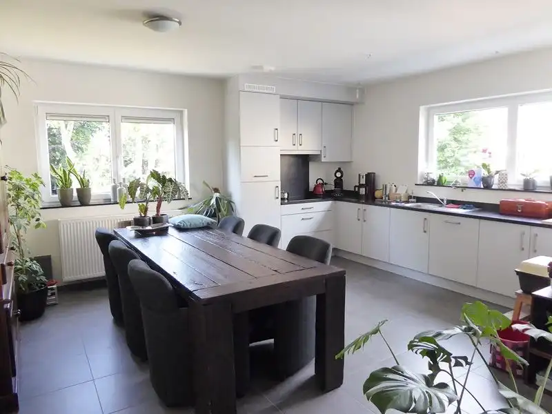 Appartement met 2 slaapkamers te Overpelt centrum foto 3
