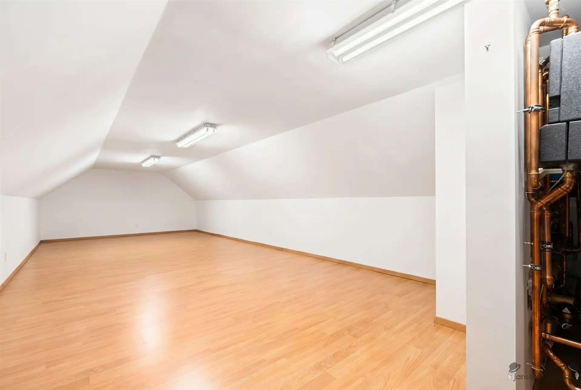 Ruime villa met 4 slaapkamers in Linden foto 22