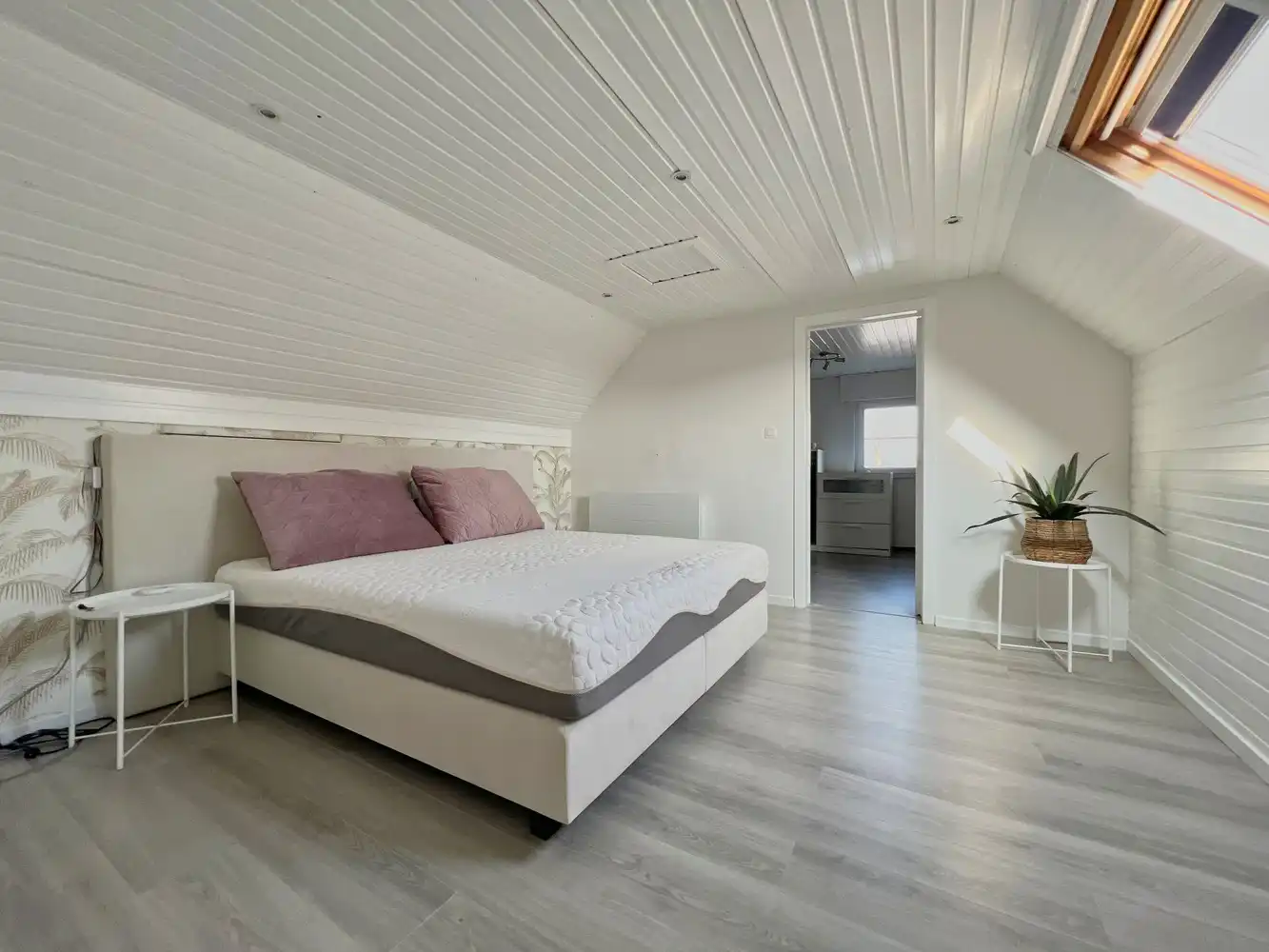 Prachtige gezinswoning (5 slpk / 2 badk) + zonnige tuin foto 13