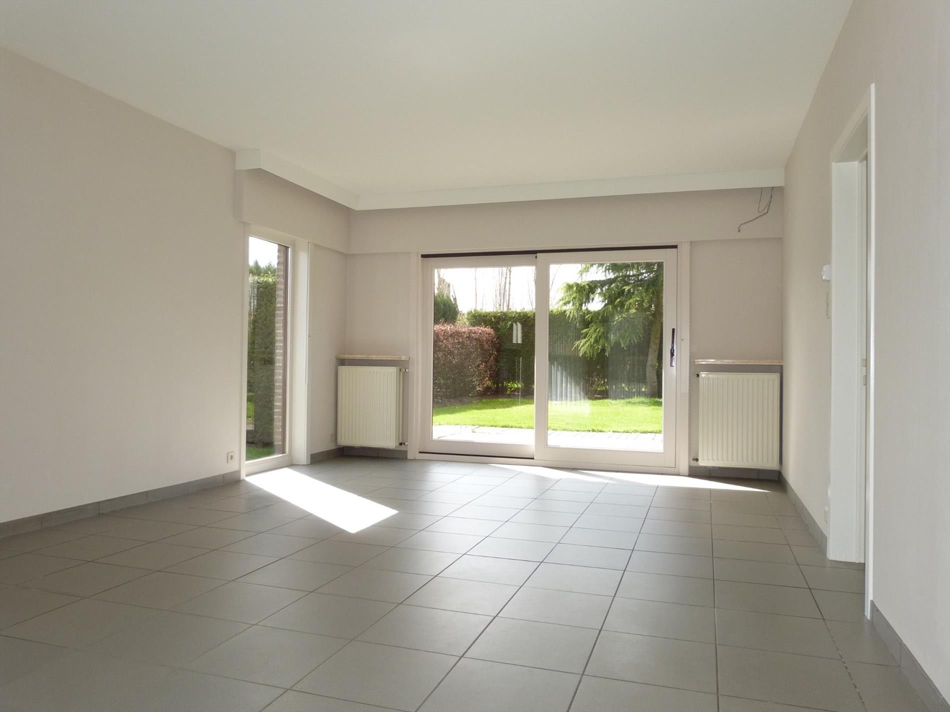 Alleenstaande woning met garage en tuin - rustige ligging foto 8