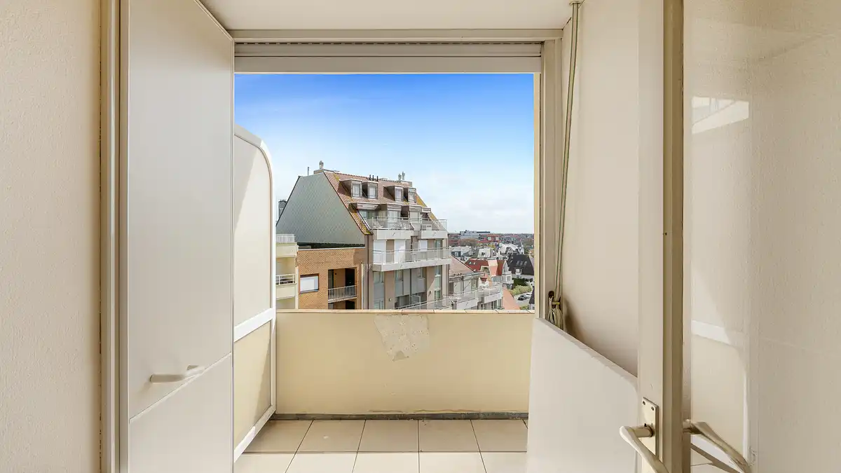 Appartement met veel potentieel: zon, zeezicht en rust foto 21