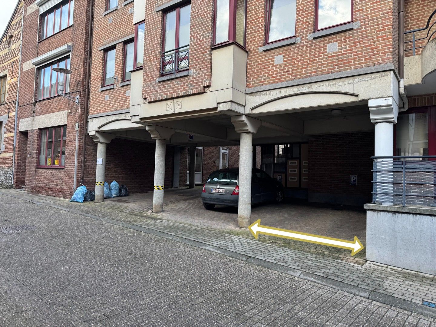 Mooi appartement met 2 slaapkamers in centrum Borgloon foto 13