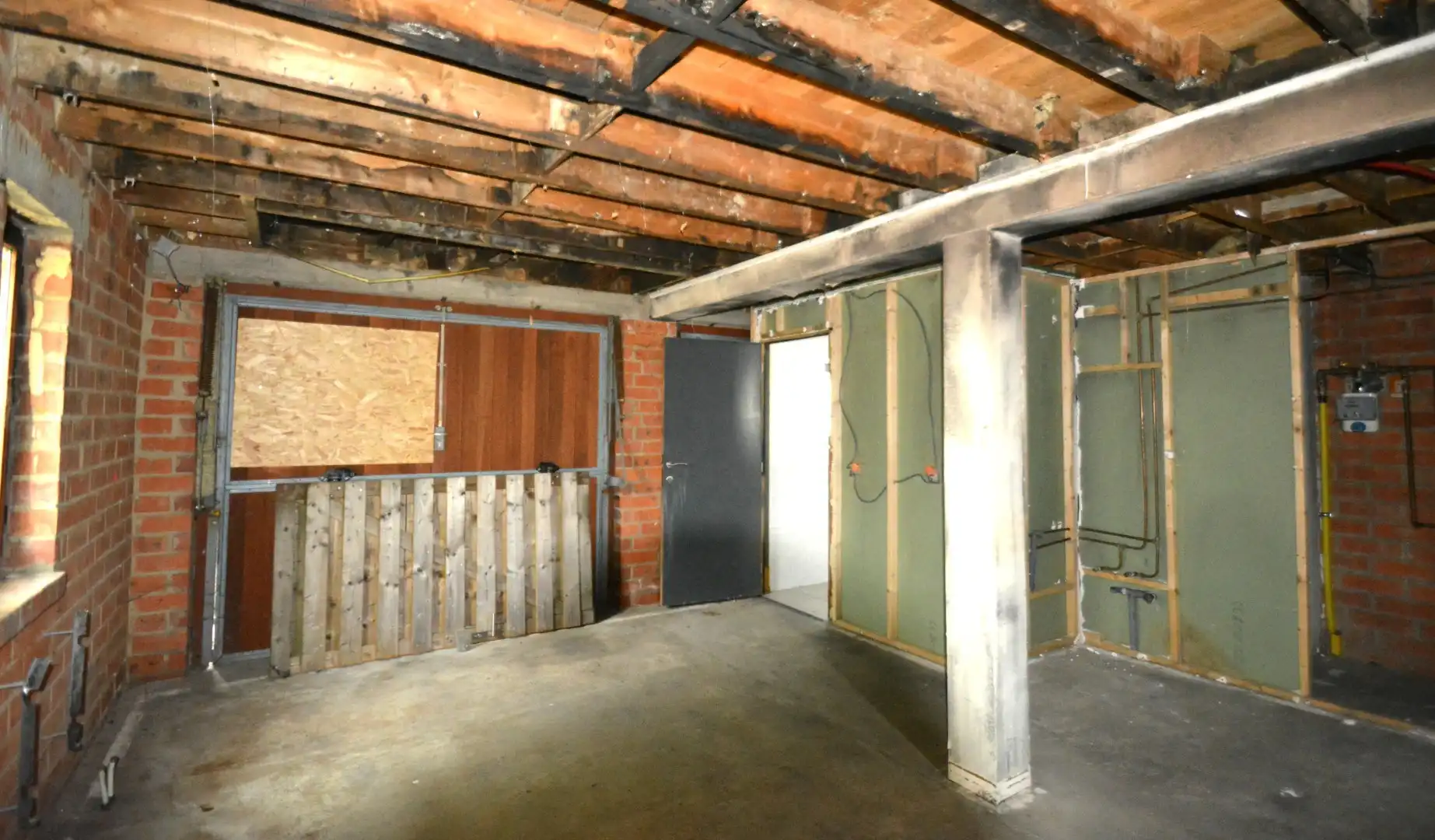 Unieke renovatie- of heropbouwkans op een prachtig perceel van ca. 15 are foto 6