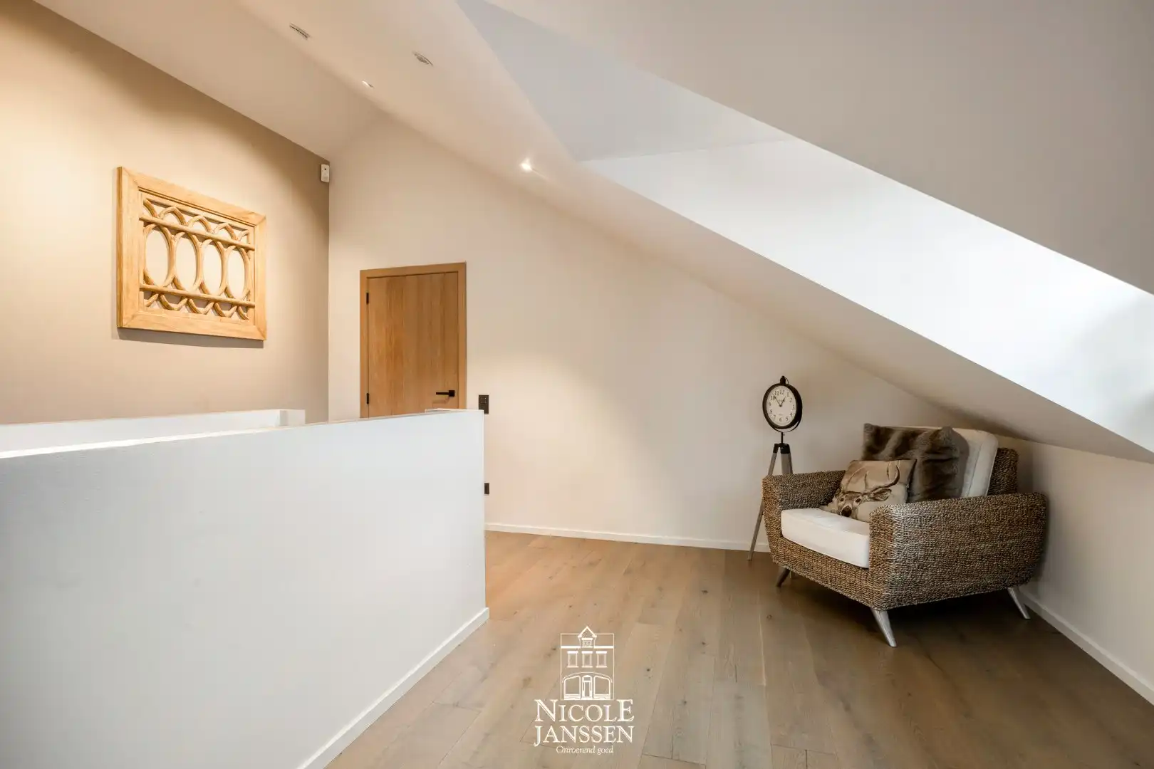 Ruime gezinswoning foto 19