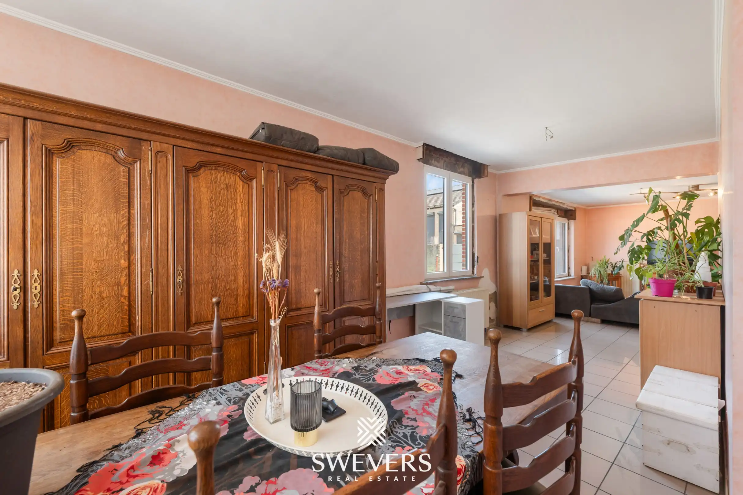 Ruime renovatiewoning met 4 slaapkamers op centrale ligging in Riemst foto 10