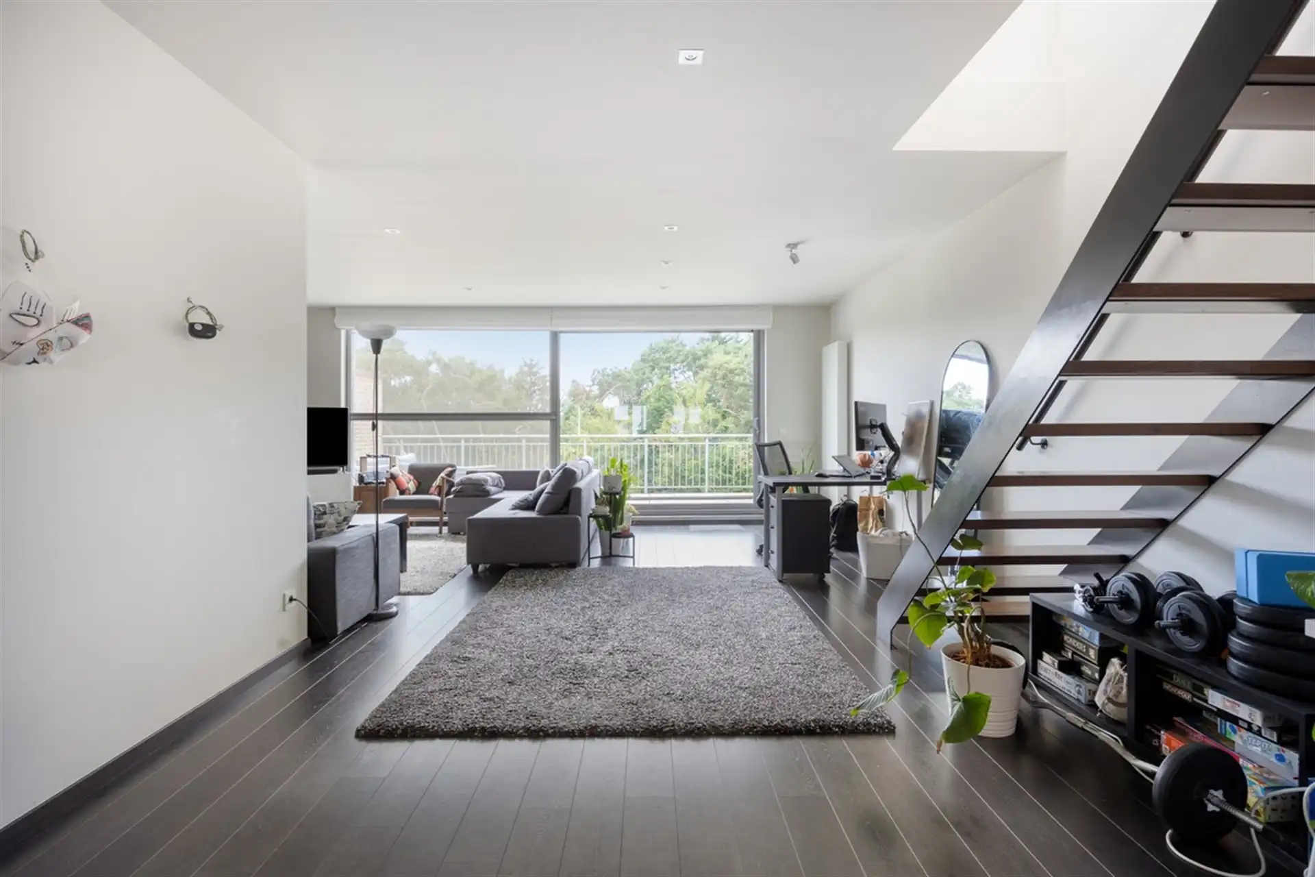 Instapklaar duplex penthouse inclusief twee parkeerplaatsen, met groen uitzicht in het centrum van Ottenburg. foto 4