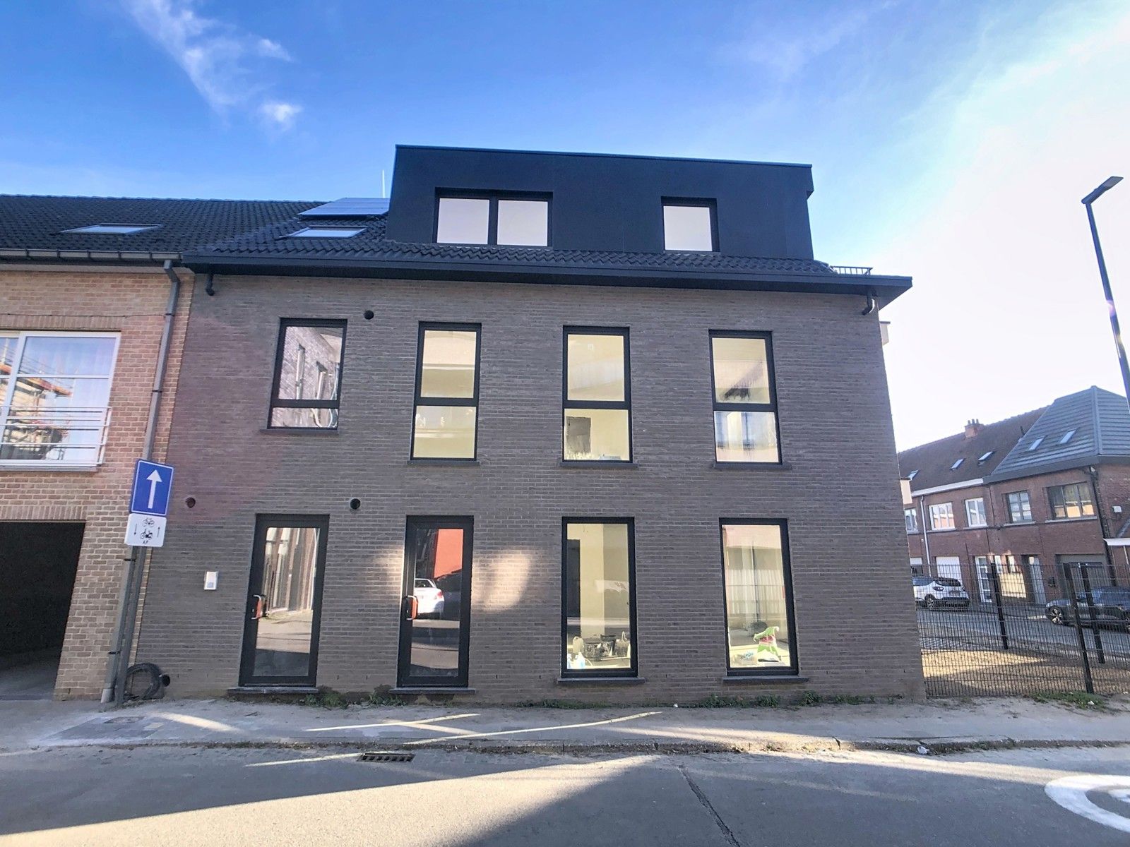 Nieuwbouw: gelijkvloers appartement met staanplaats en tuin foto 2