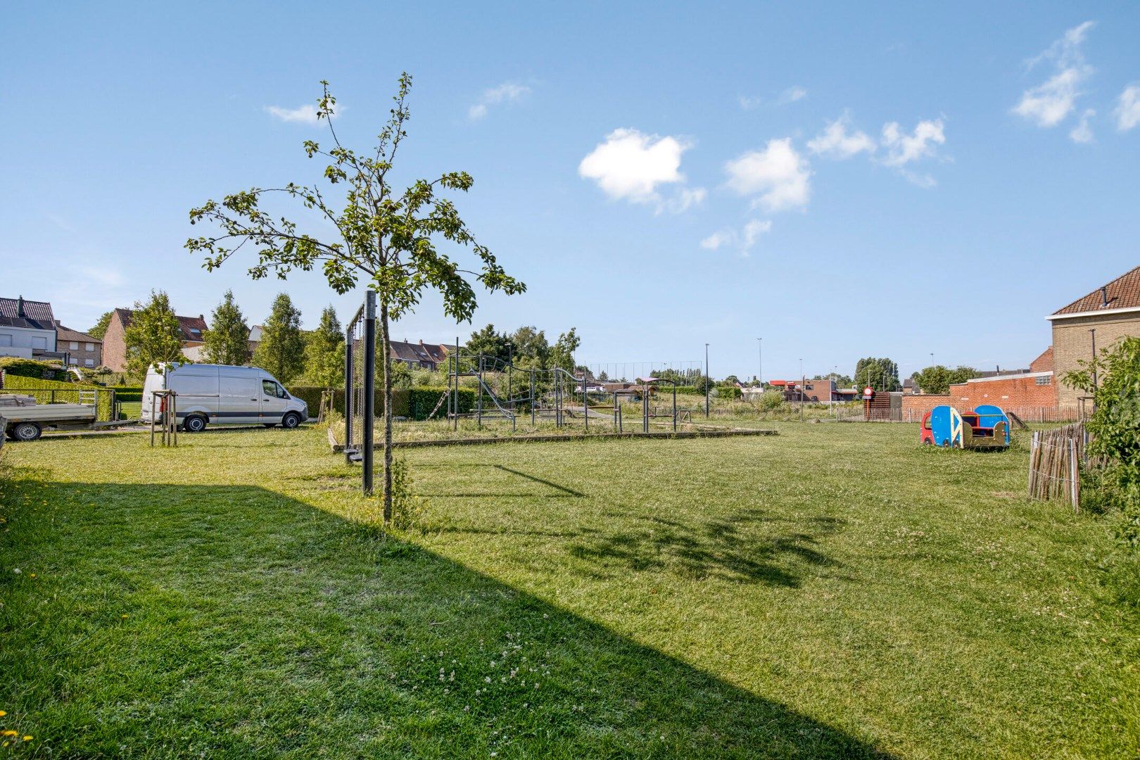 Gezellige te  renoveren woning met tuin in rustige buurt! foto 17