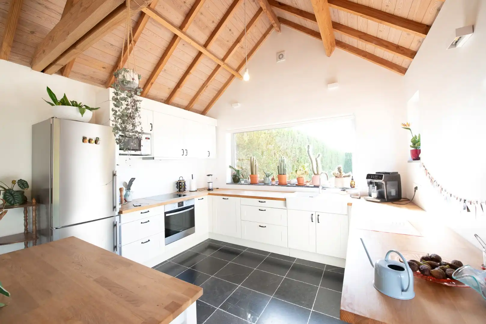 Uitzonderlijk charmante woning op toplocatie in Olsene! foto 8