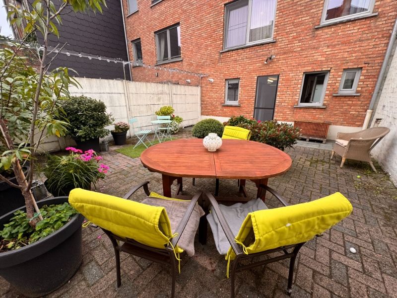 --- NIEUW --- Volwaardige gezinswoning met garage en tuin in Gent! foto 3
